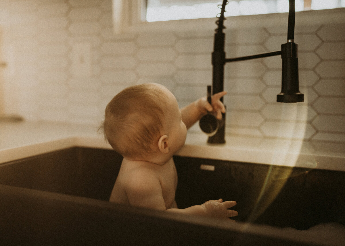 cincinnati-newborn-photographer-bath35