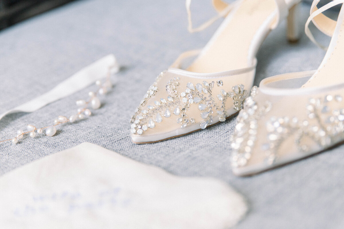 MeganJakeWeddingSneakPeek-45