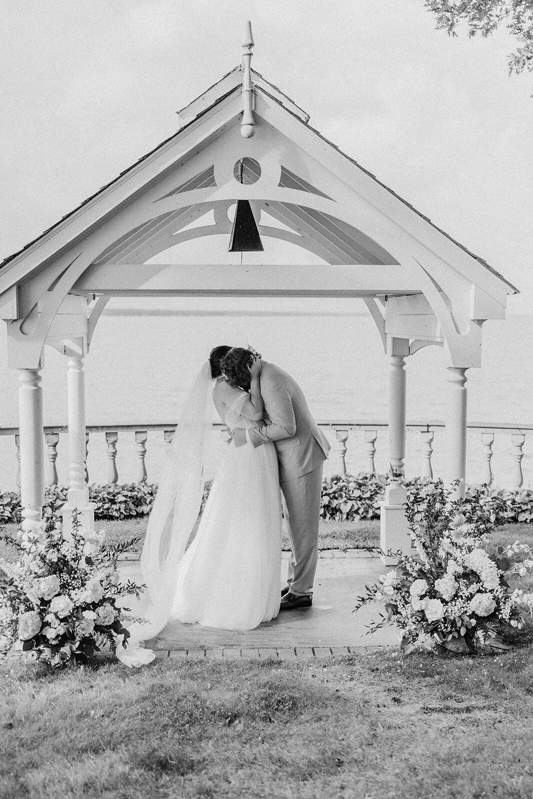 Red Pine Point Indian River Michigan Intimate Wedding Ceremony K. E. Rogers Photography-152