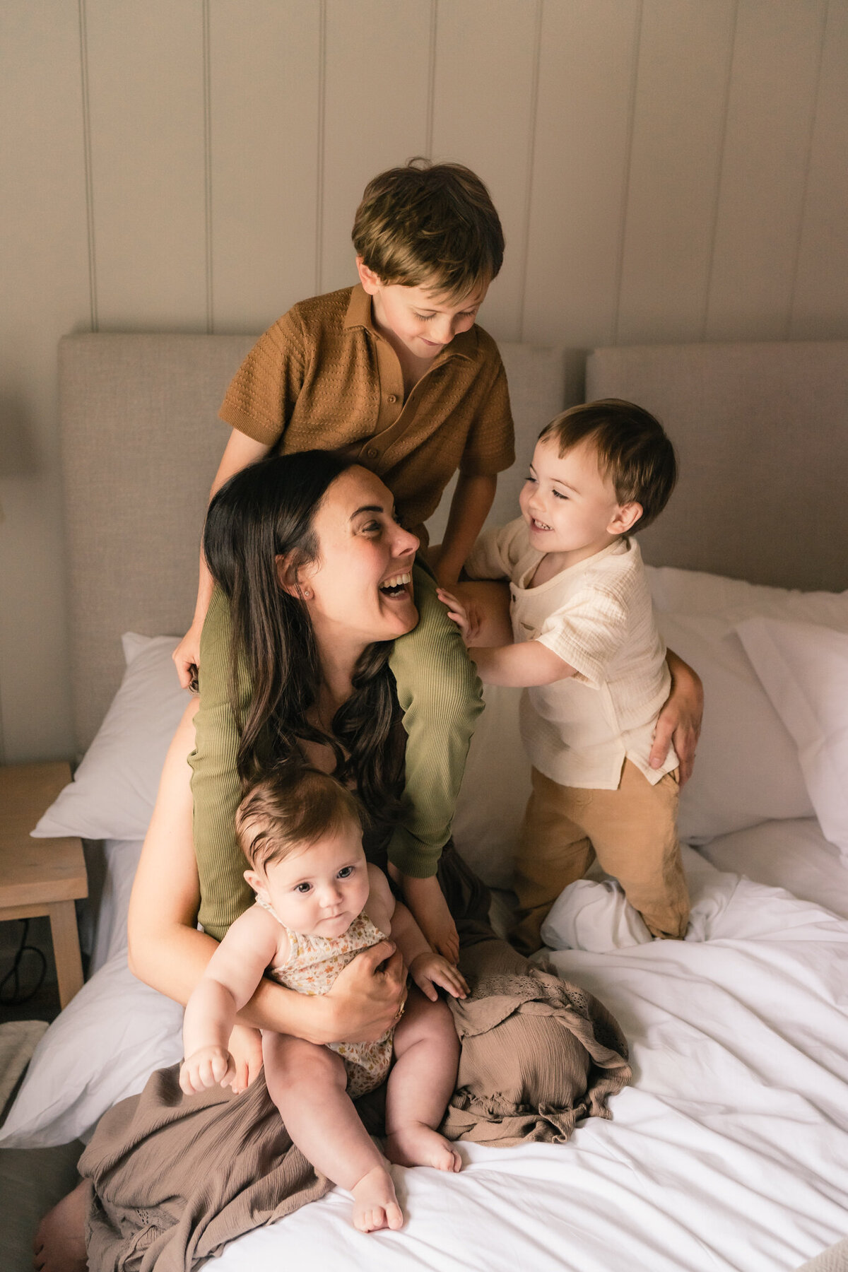 Amy-Claire-Barnes-Photography-Family-Photoshoot-(Verity, Ilaria, Eirian and Everett)--2