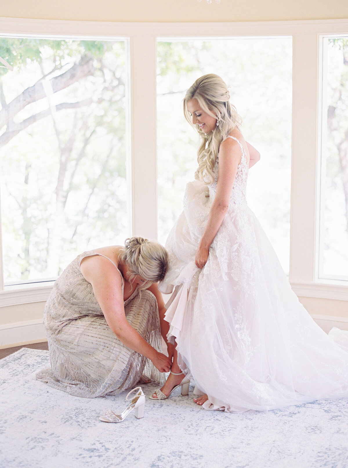 Molly and Killian_Estate at Cherokee Dock wedding-12