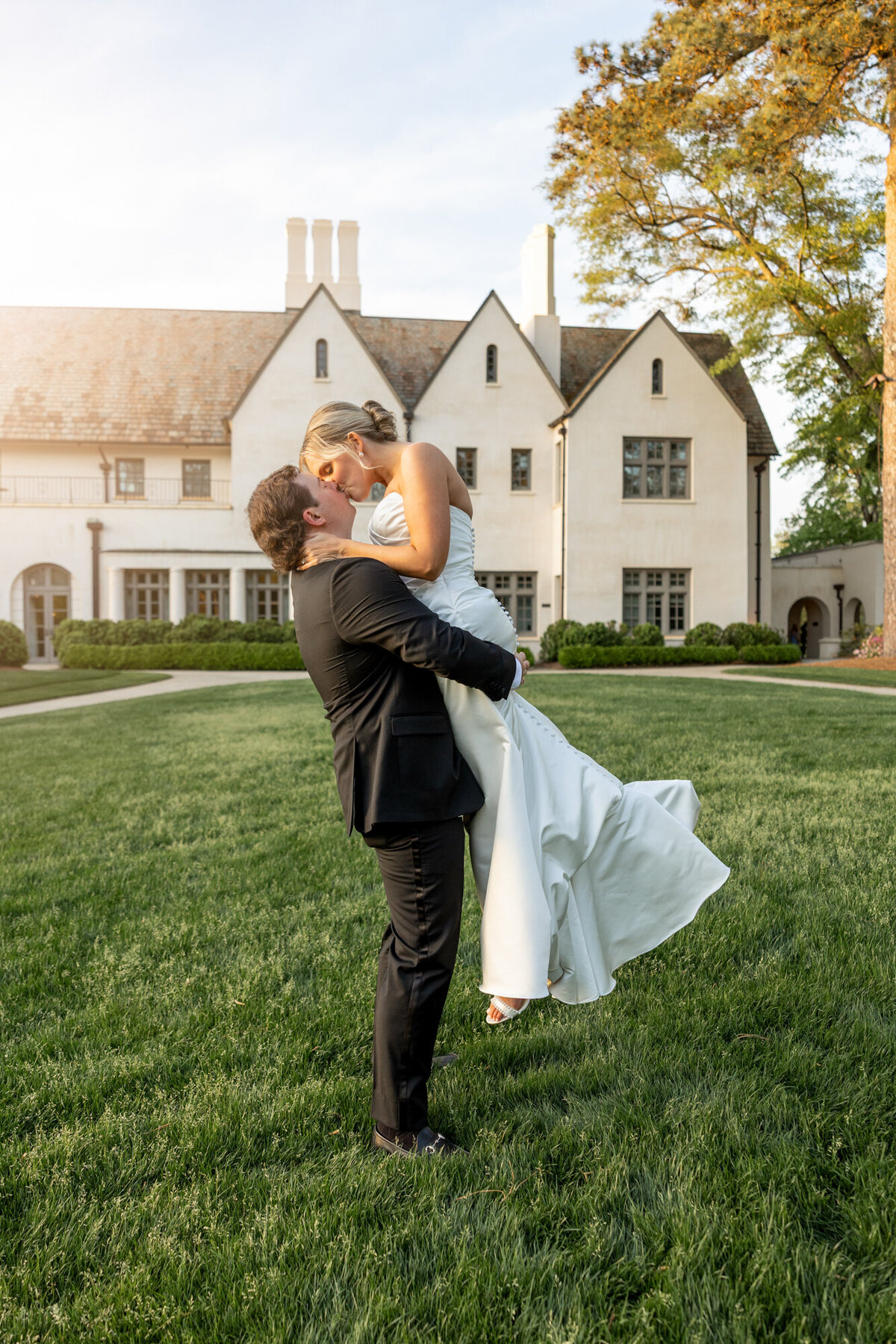 Todd Graham Photography Cherokee Town and Country Club wedding photographers-31