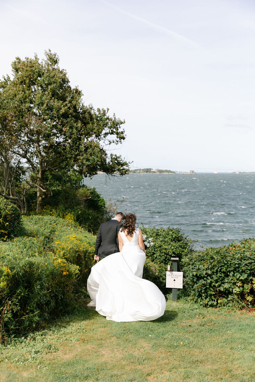 KristenBrendanWeddingCastleHill-330