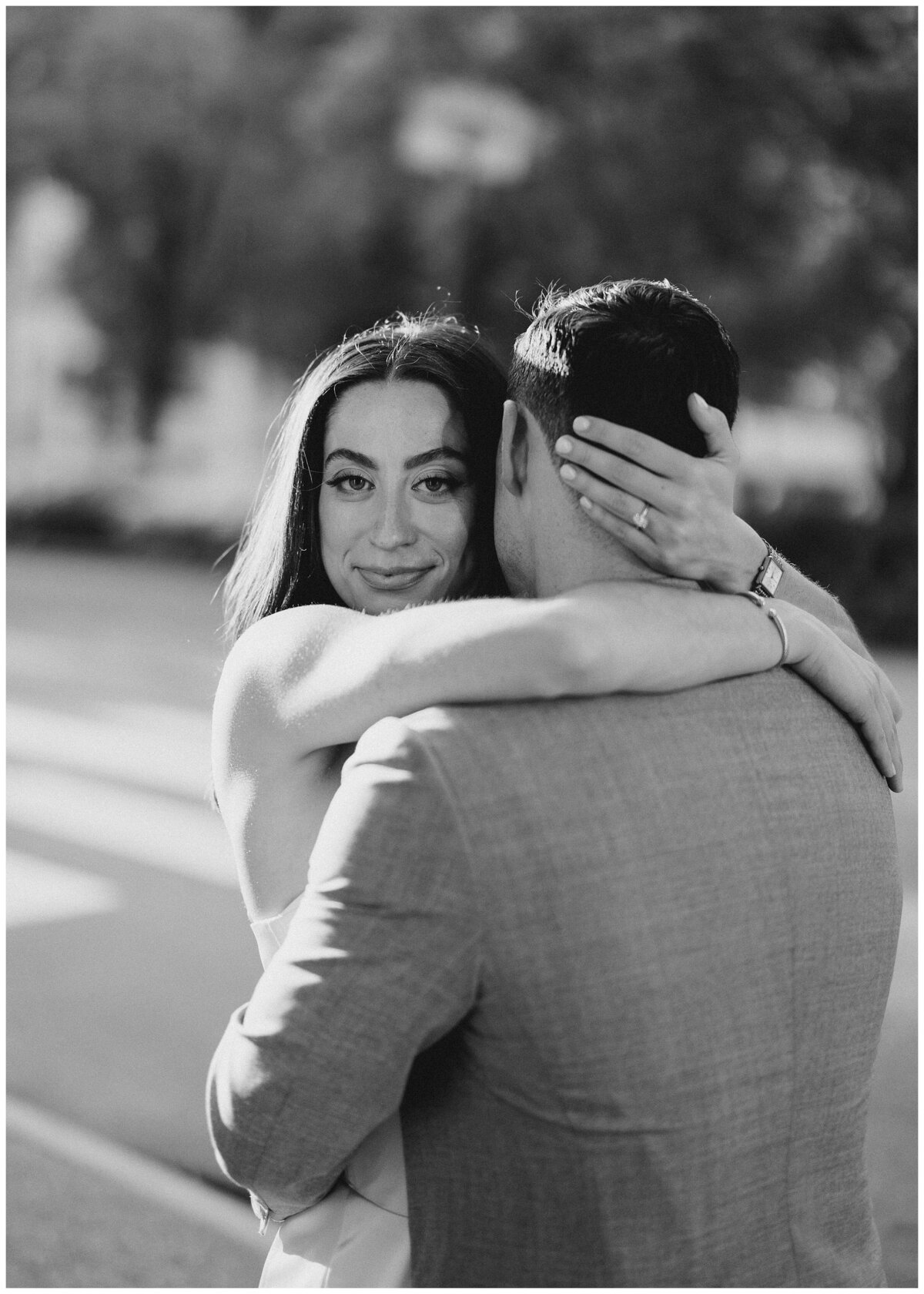 Rittenhouse-Square-Philadelphia-Engagement-Session_0015