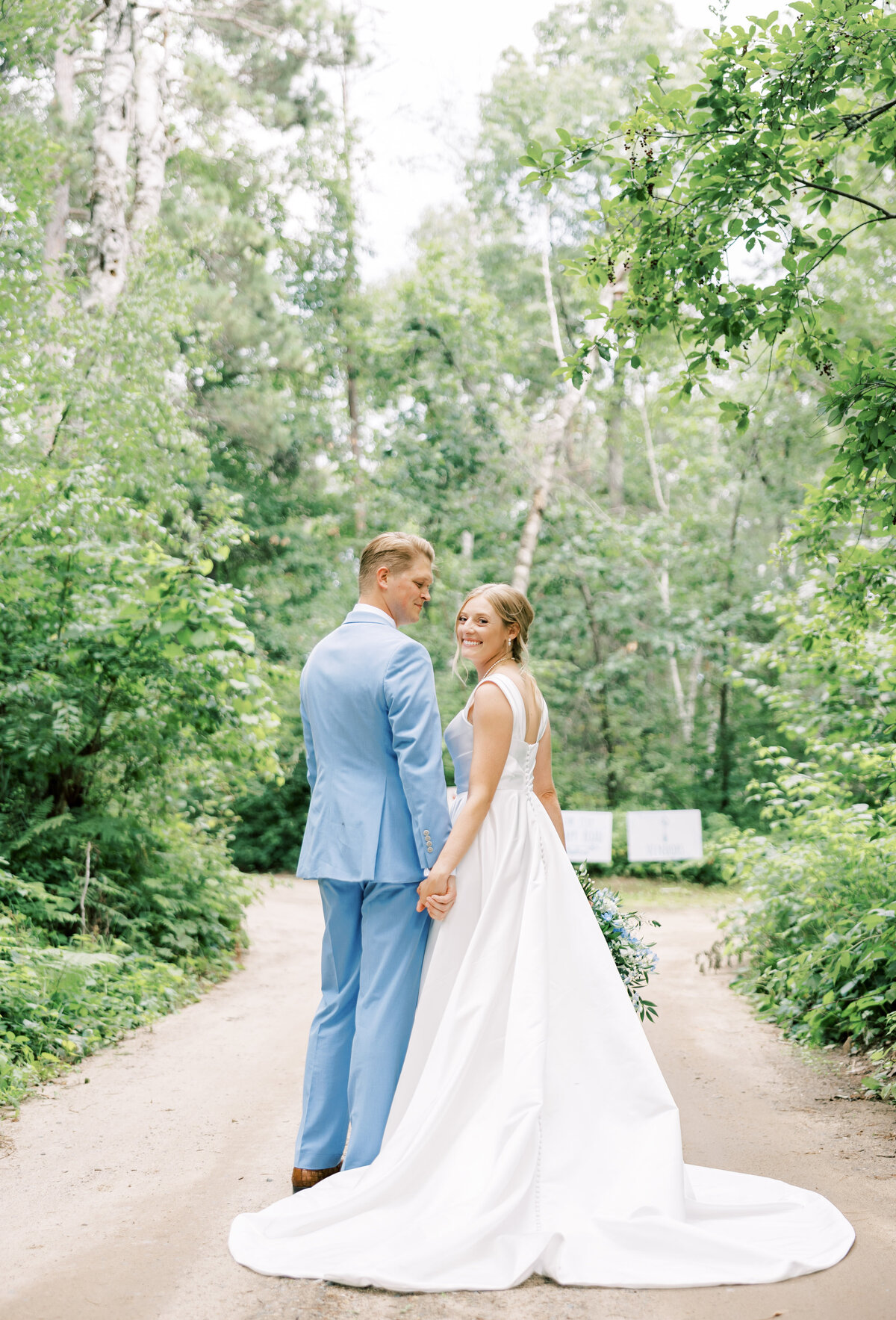 Minneapolis-wedding-photographer-19