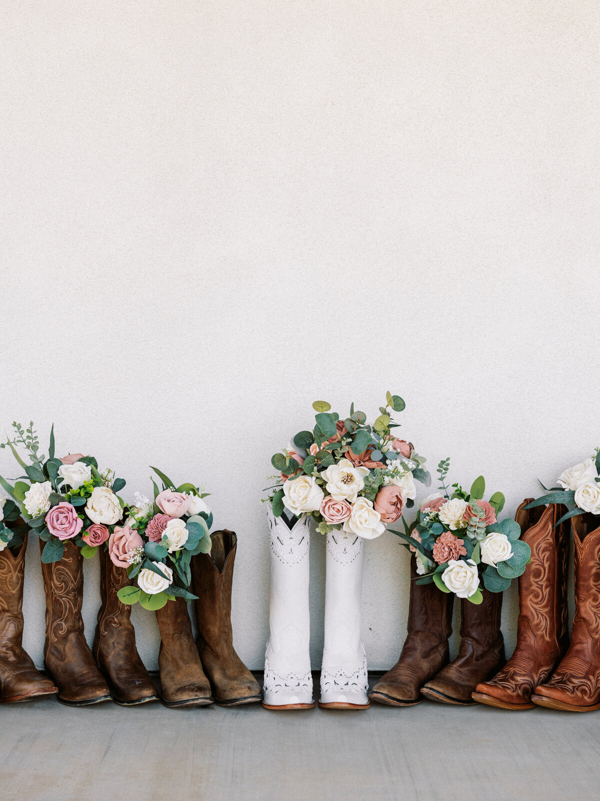 Tori+HunterWedding_Teasers-2