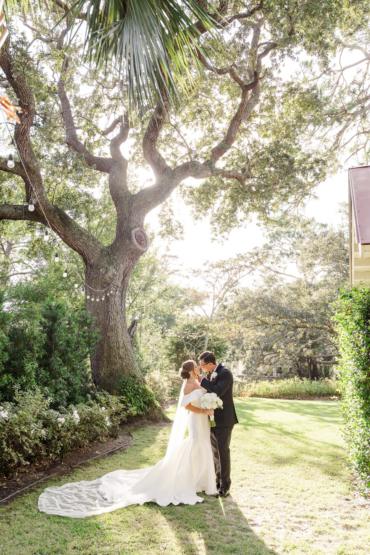 20240928-wedding-tybee-island-chapel-ga-photographer-peek-57
