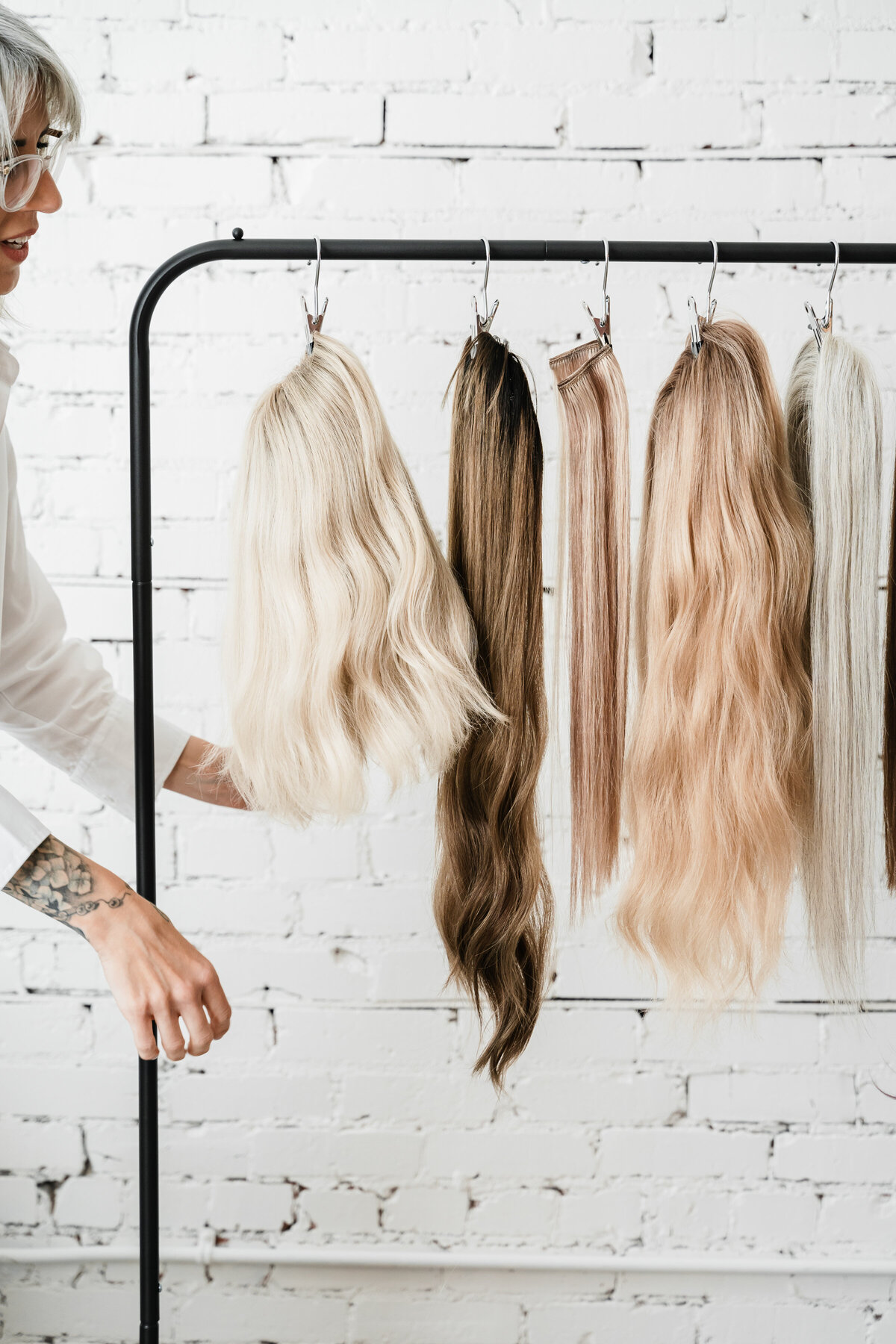 Real human hair for women in canadian dollars