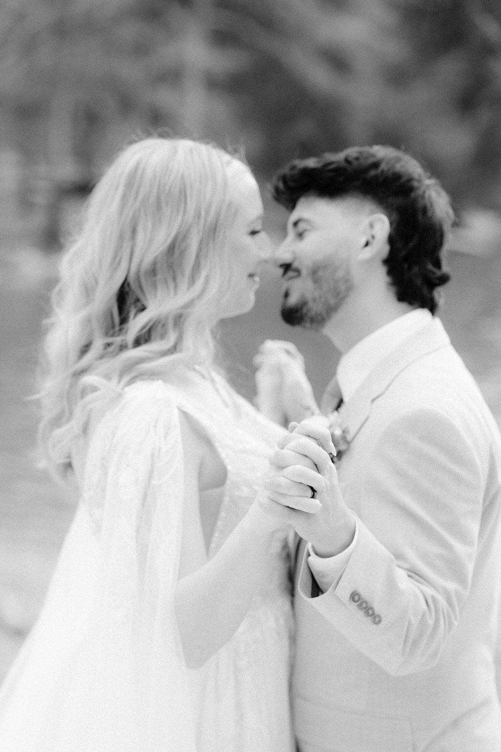 Provost-Heron-Wedding-Sneak-Peeks-0110