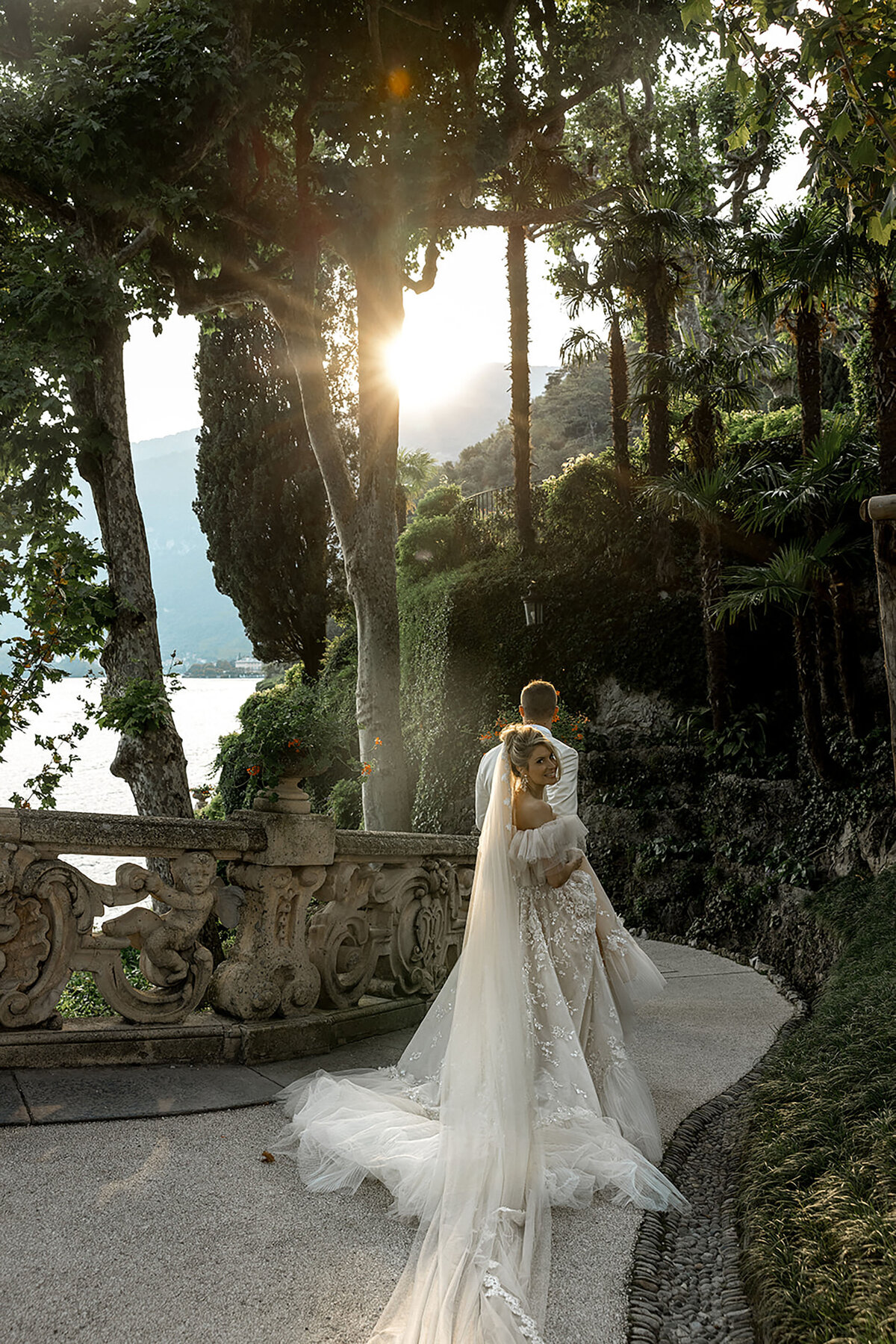 Nicole-Nick-Villa-Balbianello-Lake Como-Wedding-by-Lilly-Red_sneak_peek-61_websize-2