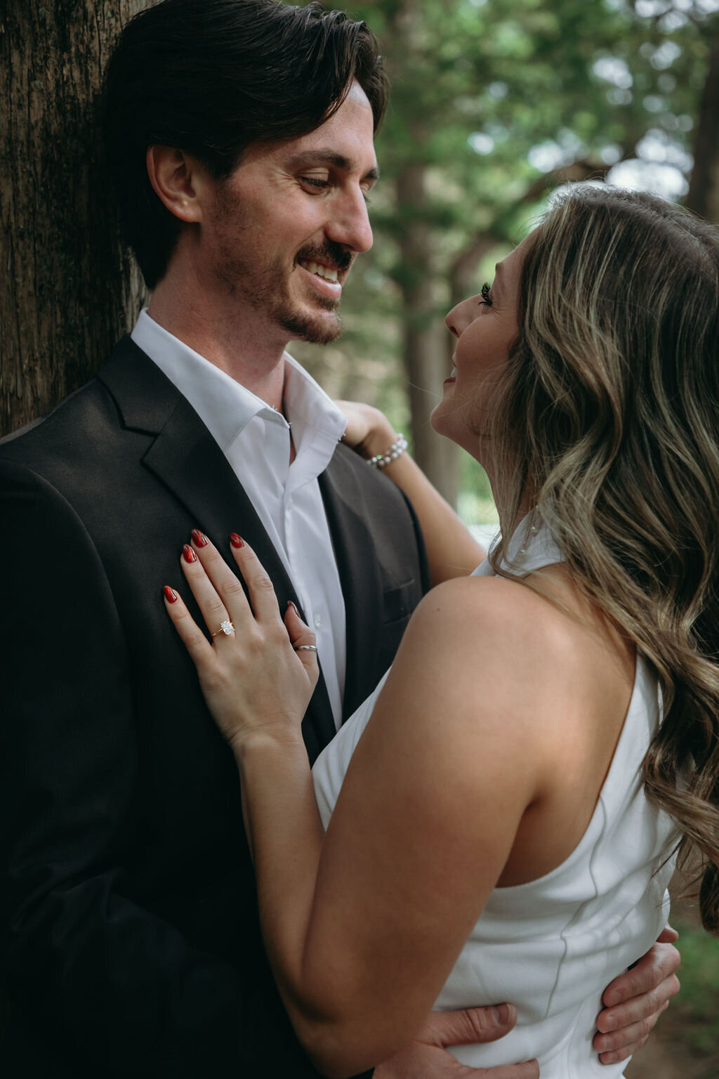 meredith-michel-photography-editorial-engagement-couple-portrait-richmond-va