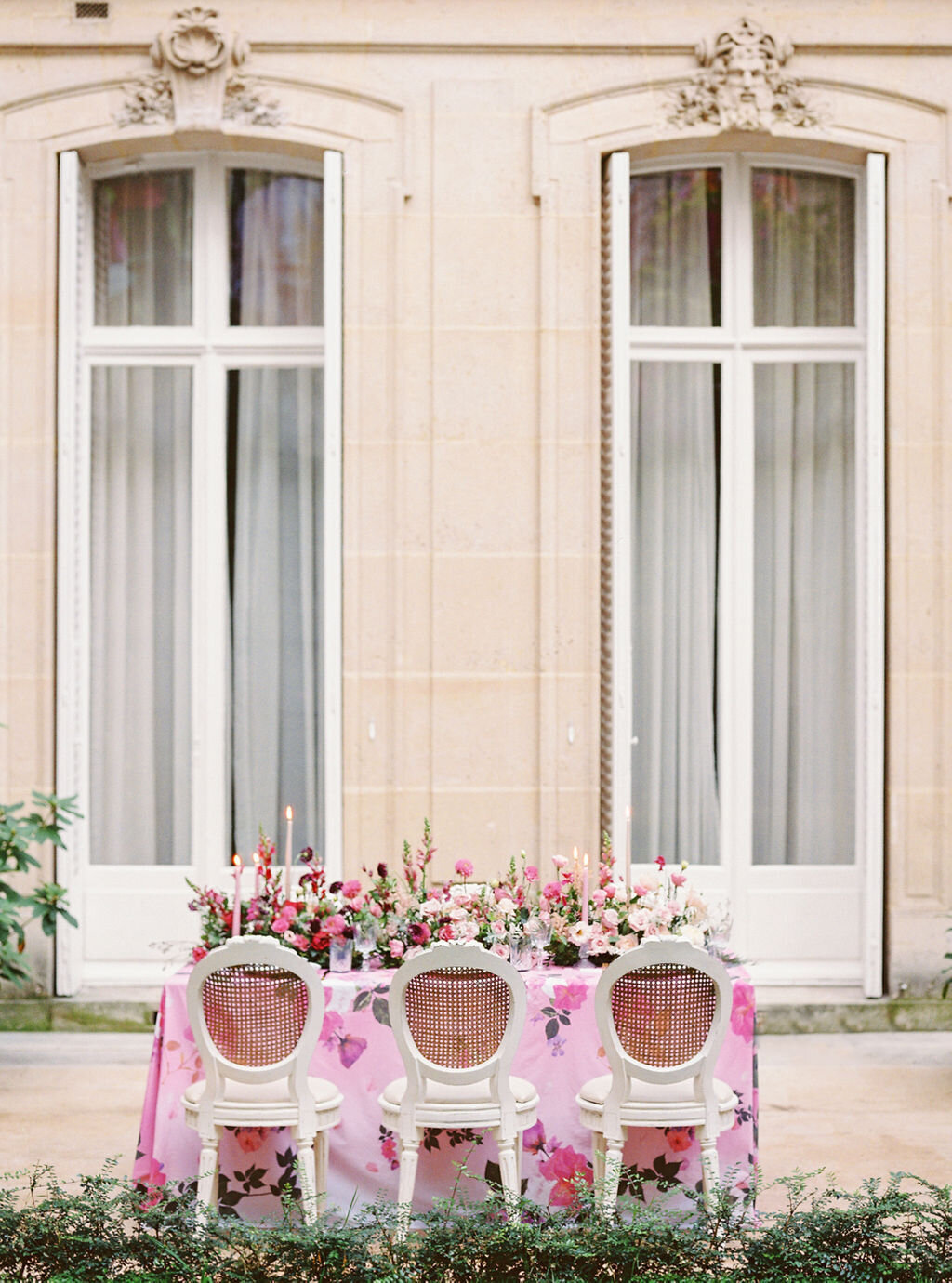 paris-elopement-hotel-alfred-sommier-wedding-16