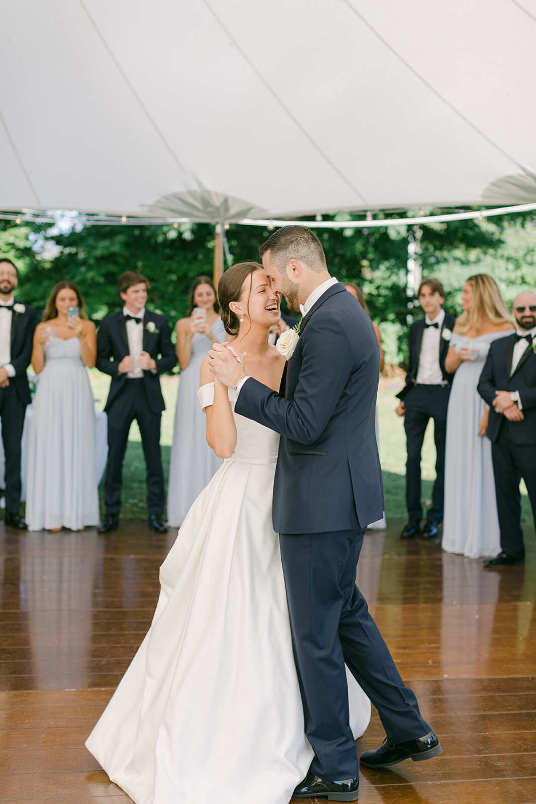 rowayton-library-ct-wedding-first-dance