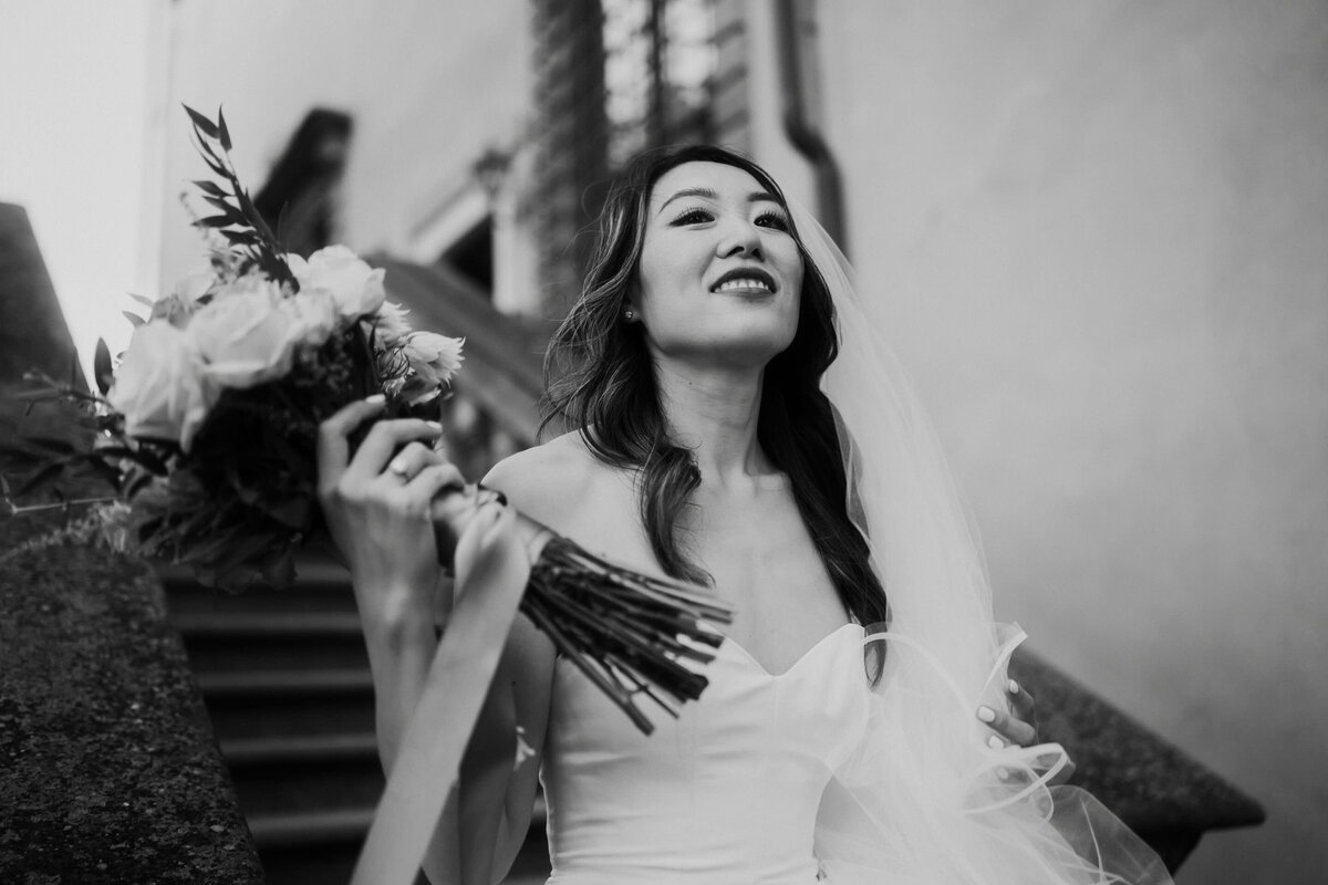 sophisticated Bride portrait at villa mangiacane 