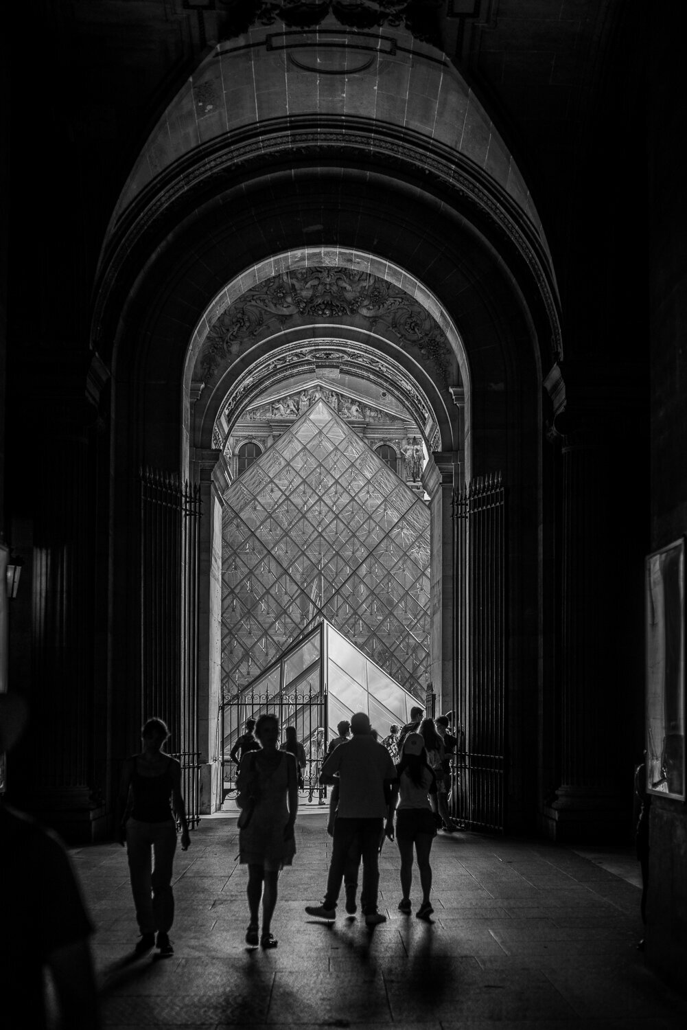 Louvre Pyramids01