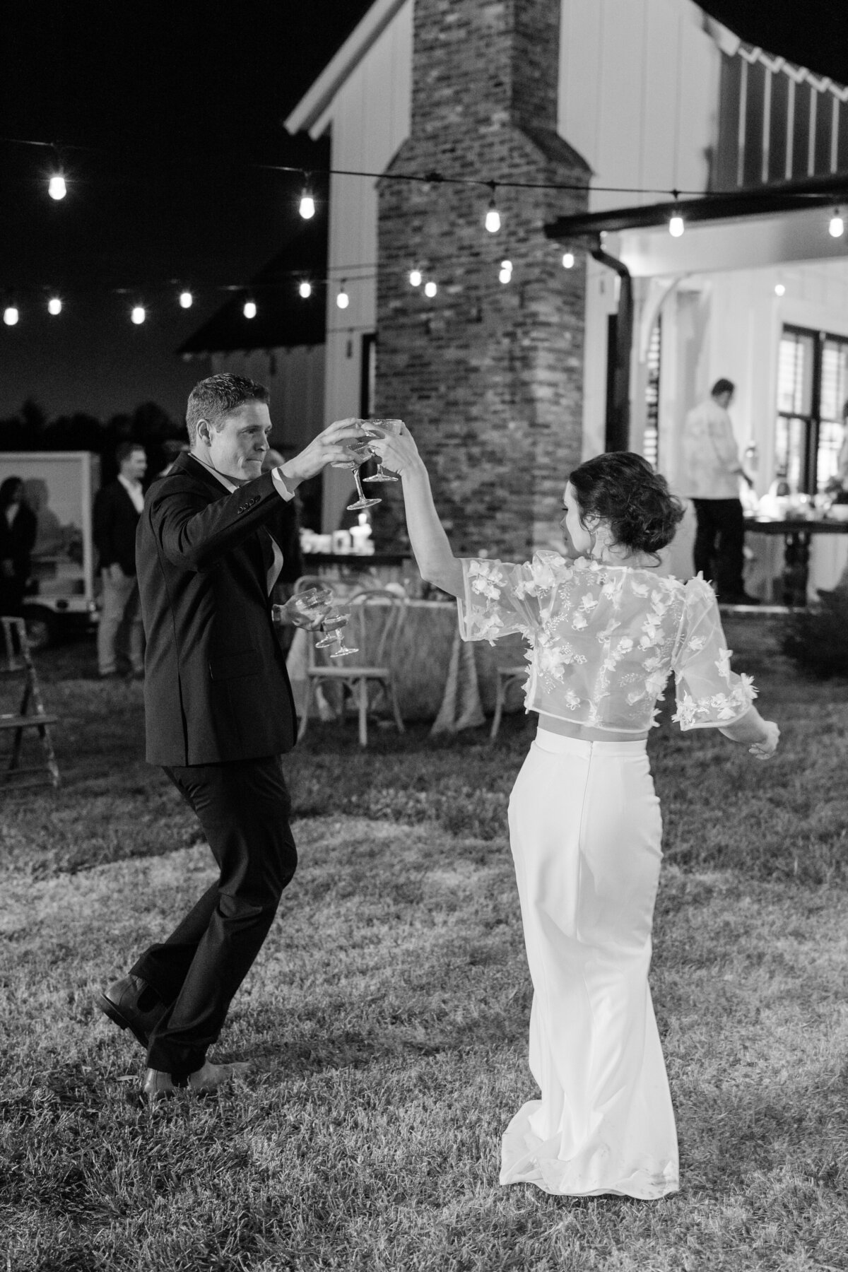 ashleigh_&_austin_wedding_reception-180 (1)