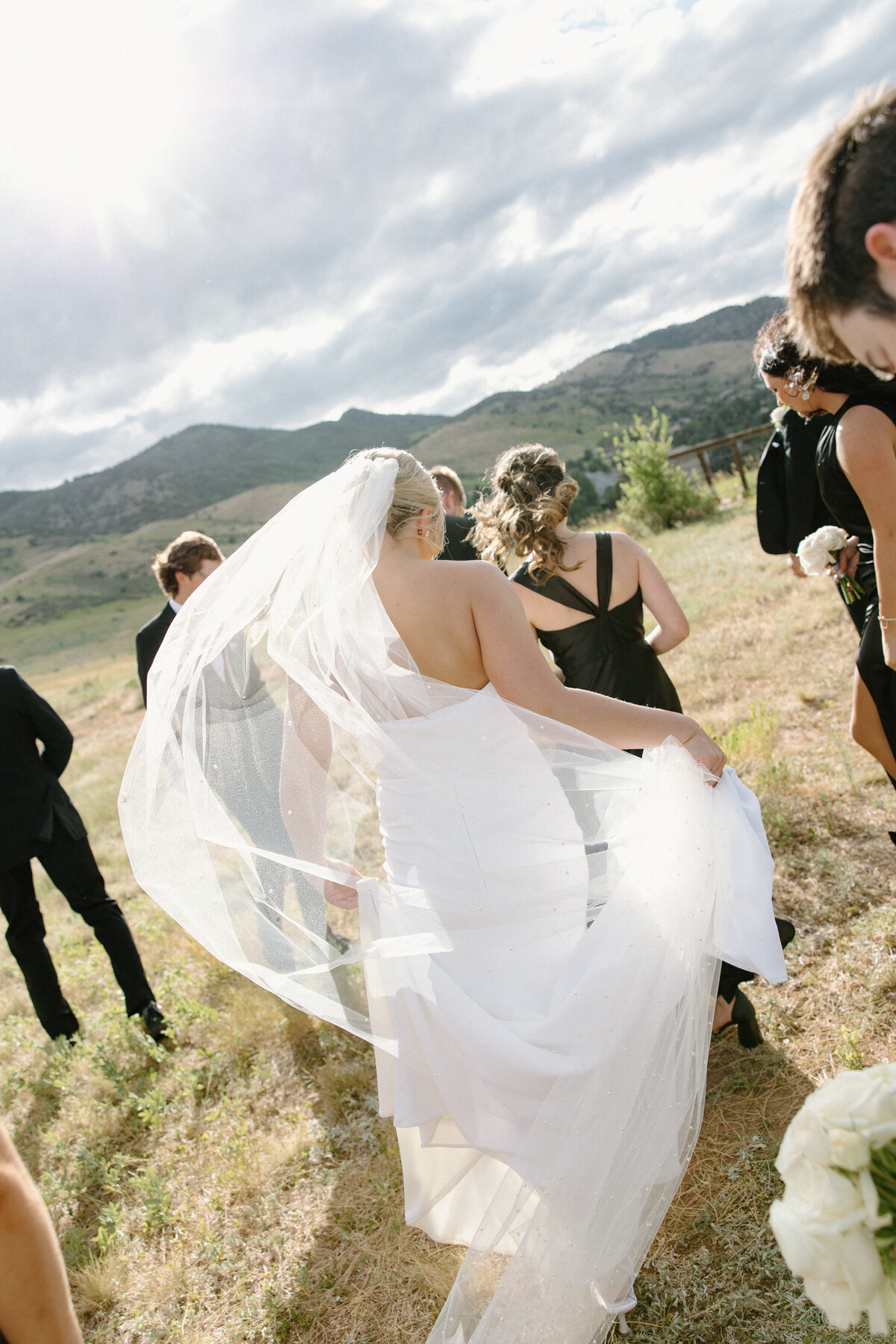 sunnie-blayne-colorado-wedding-sneaks-28 (1)