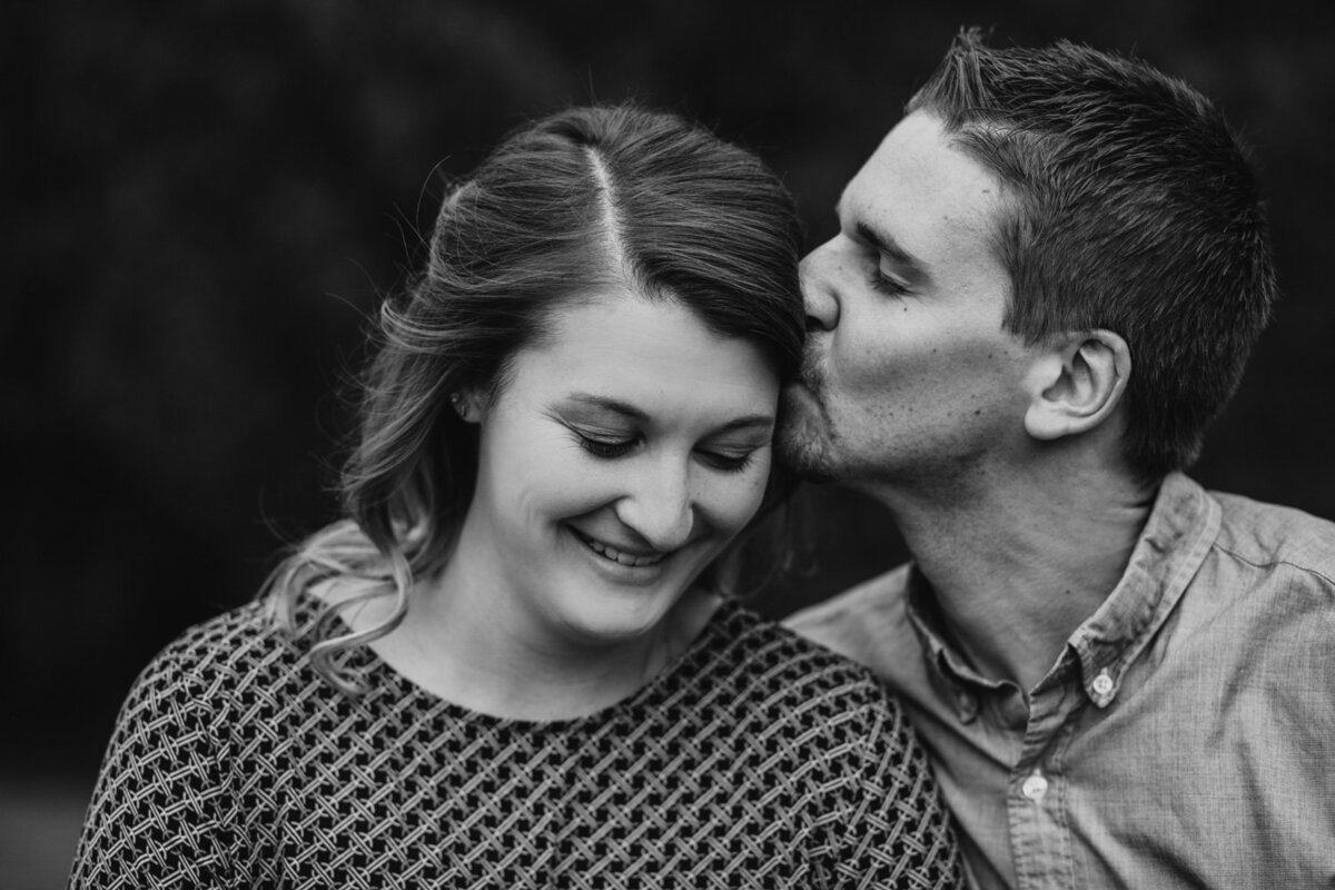 Vibrant-giggly-engagement-session-holliday-park-7