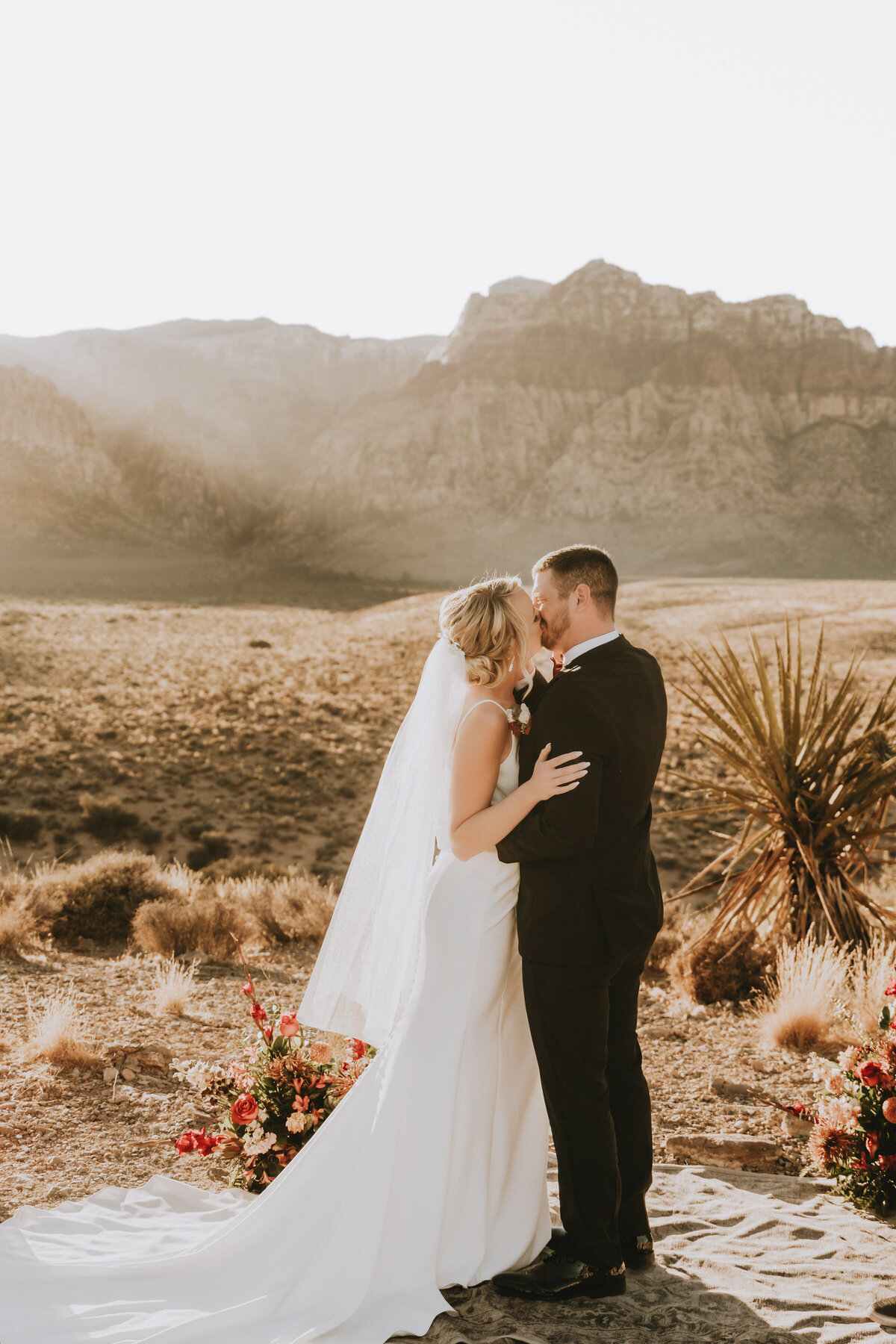 destination micro wedding photographer54