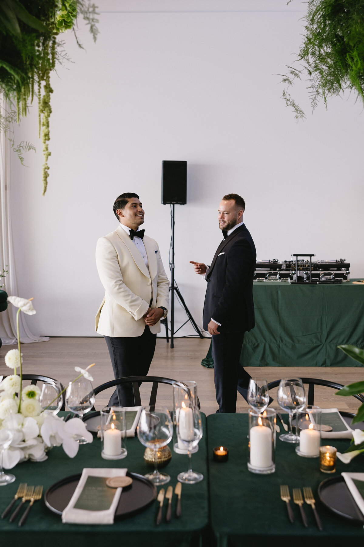kathryn-mclaren-photo-the-polygon-vancovuer-queer-wedding-371