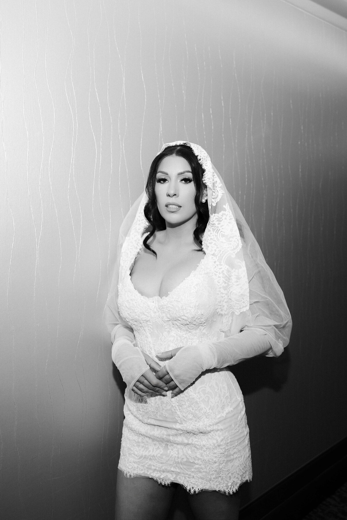 15riskyexposure_aimee-adrian_las-vegas-elopement-photography