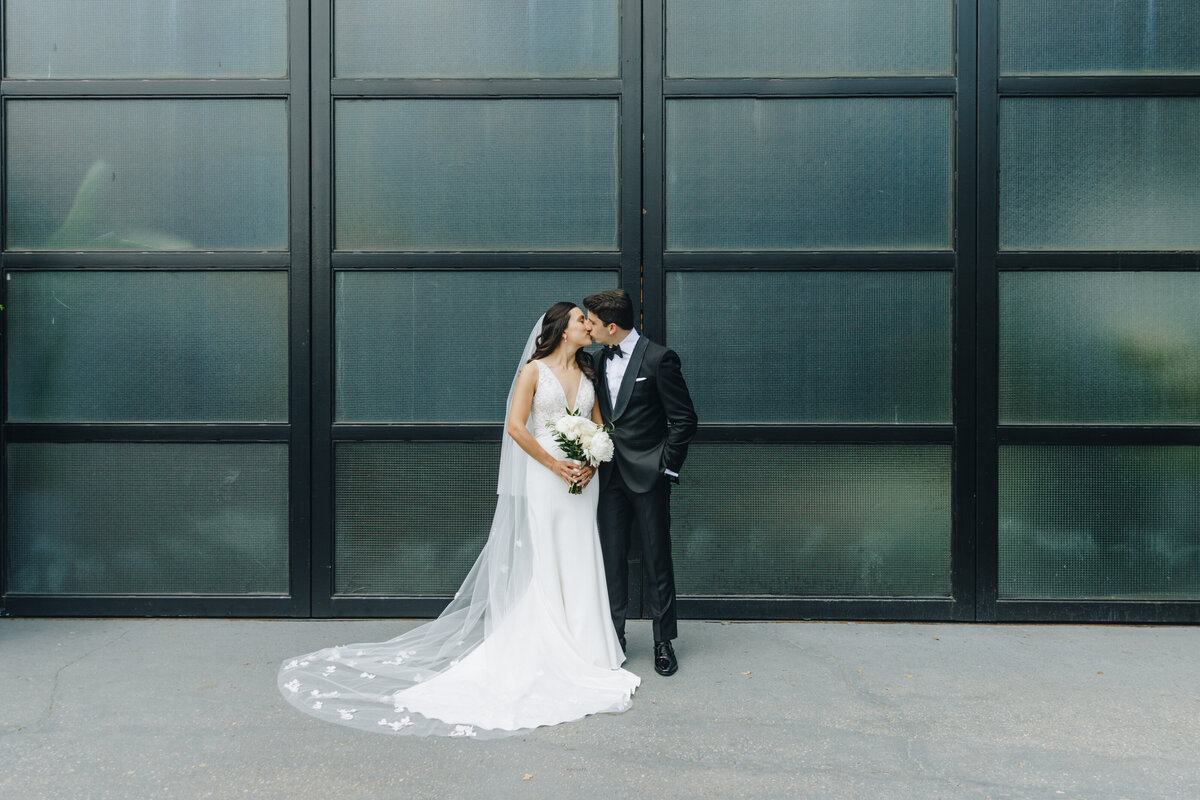 LA_501_Union_Brooklyn_Wedding_Wild_Sound_Photography_2E3A4042
