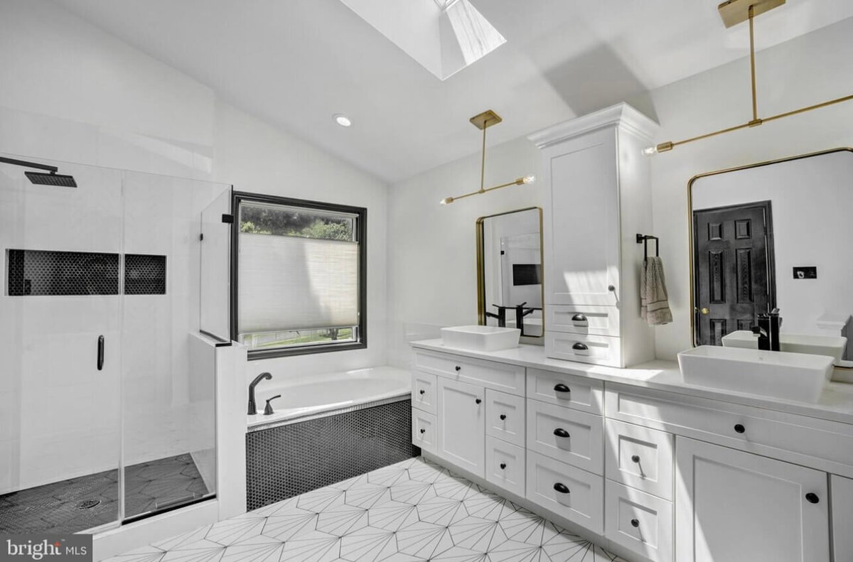 Luxury-Modern-Bathroom-Double-Vanity-With-Gold-Mirrors