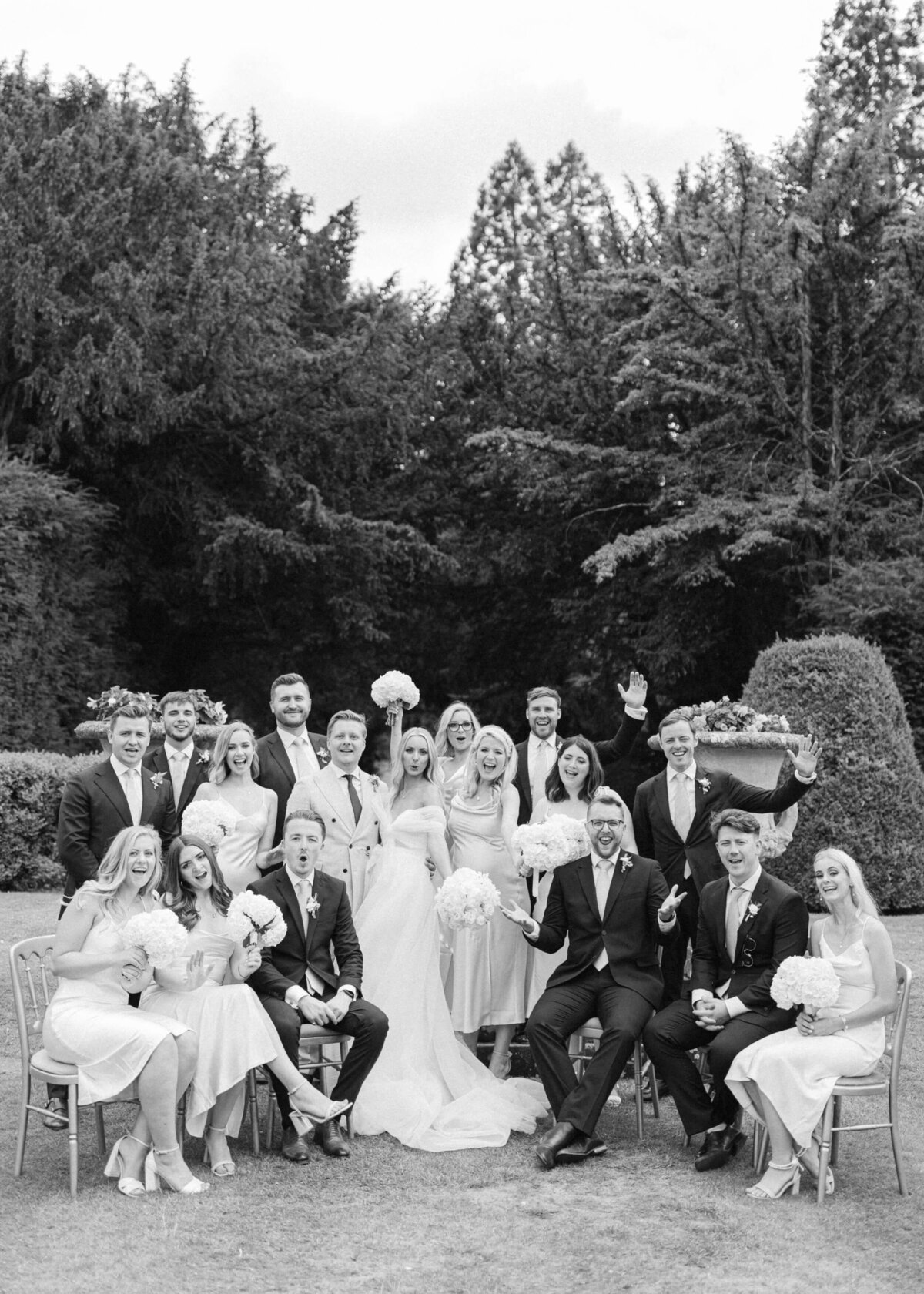 chloe-winstanley-weddings-grittleton-house-bridesmaids-ushers-formals-black-white
