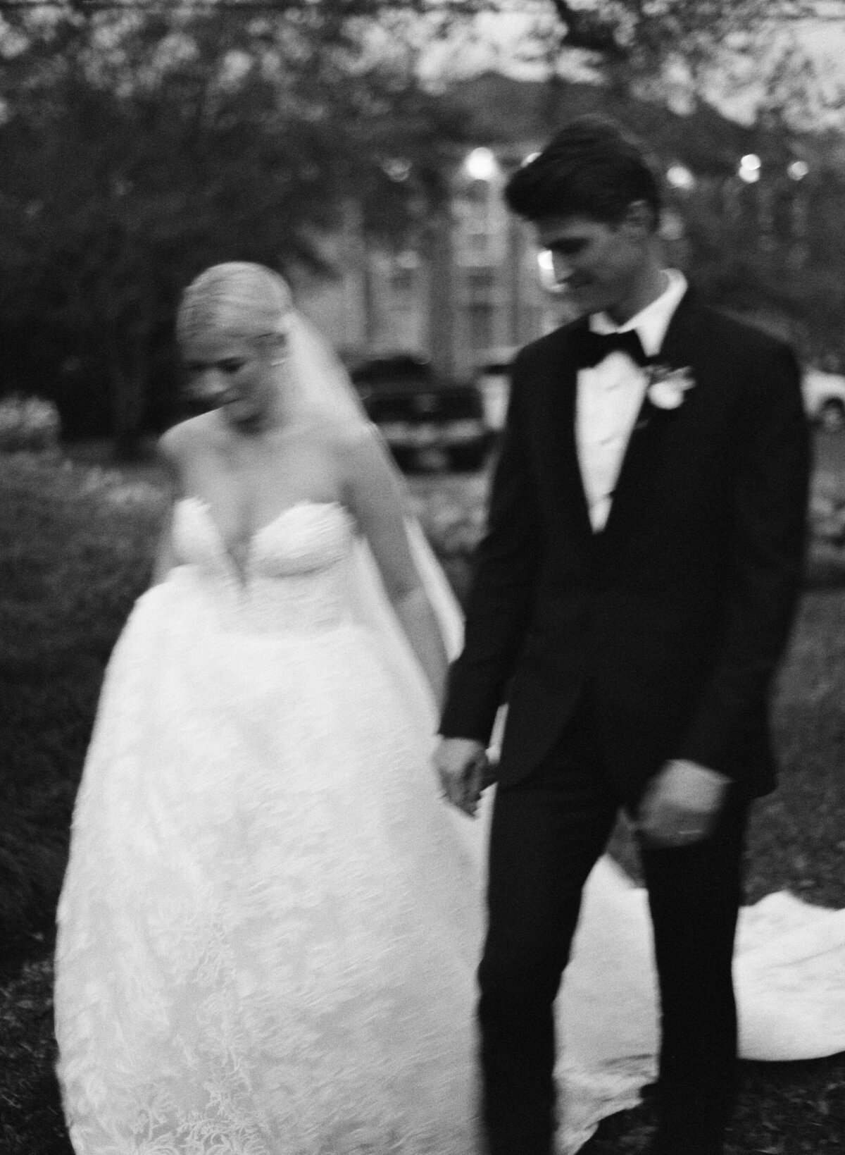 Real-Genuine-Wedding-Moments-Lance-Nicoll-52