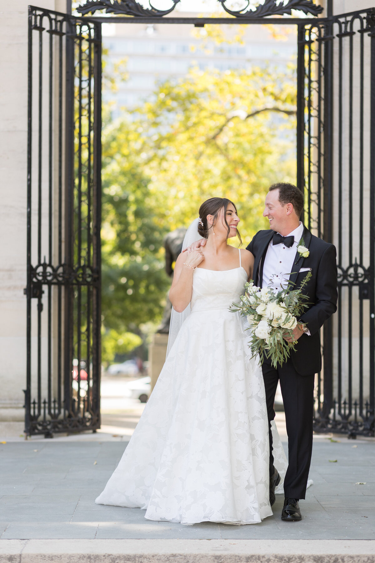 Kimmel Center Wedding_Susan Hennessey Photography_23