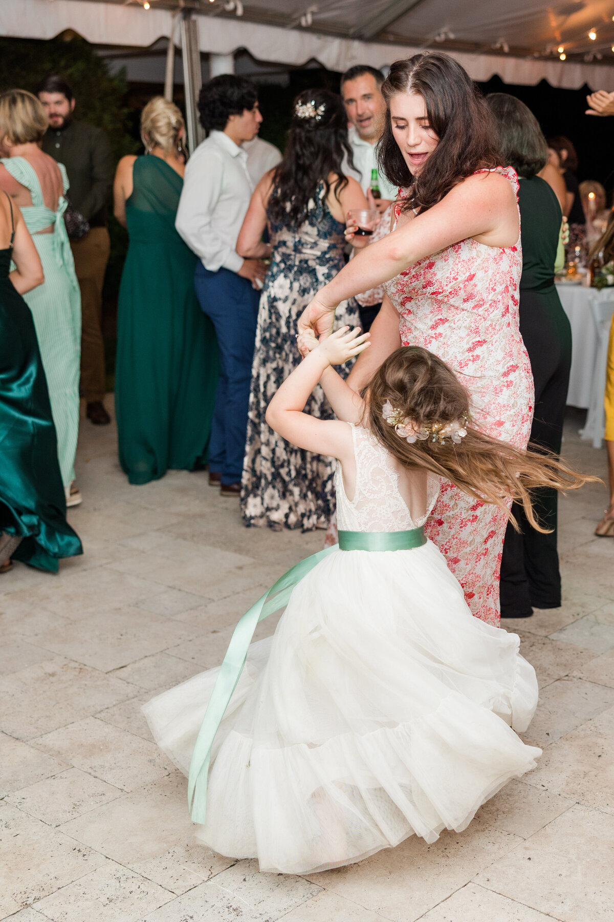 Sydney + Matthew  Dancing-17