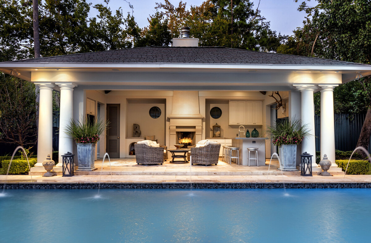 Outdoor Pavillion MID