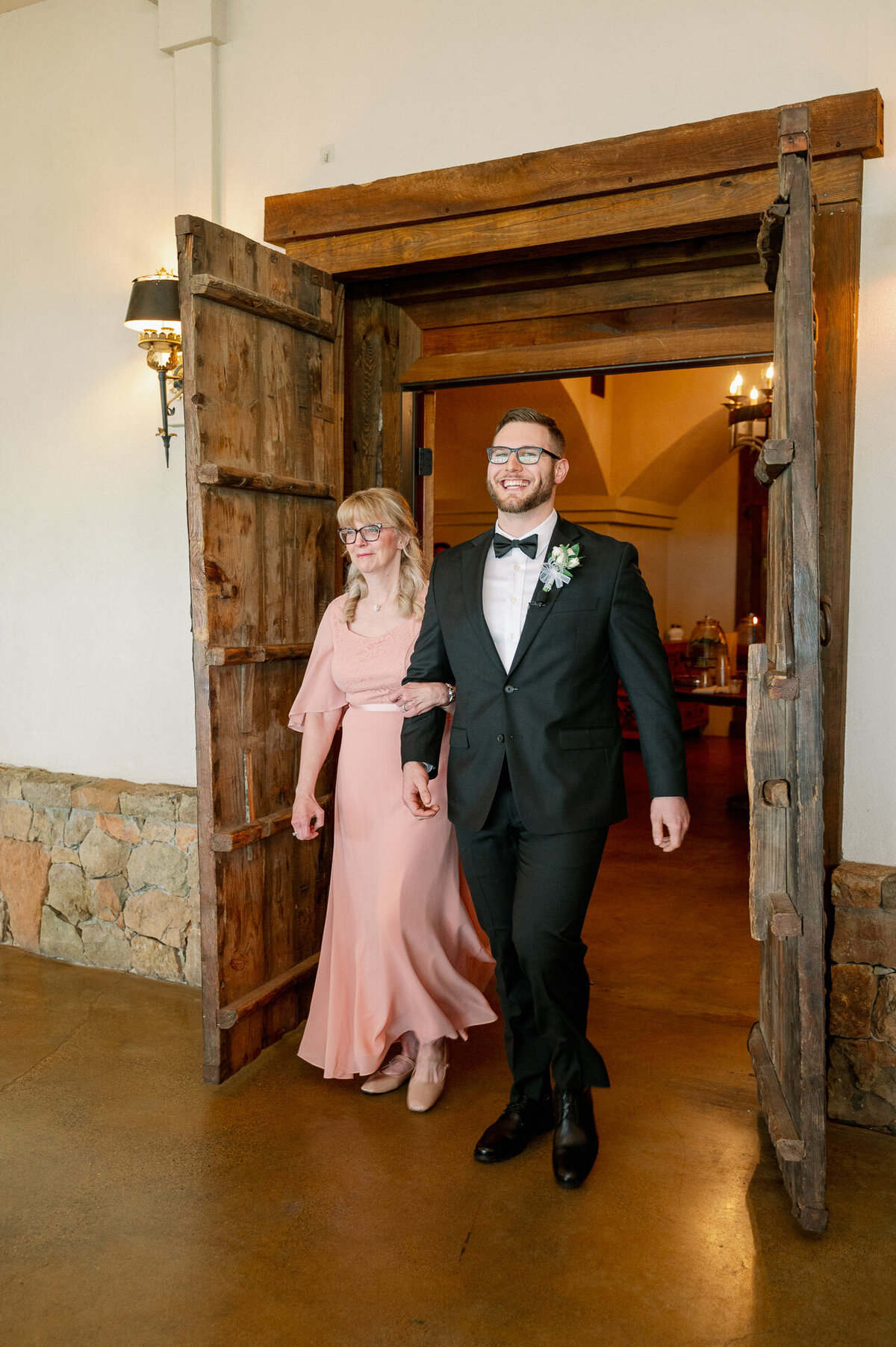 Stone-Tower-Winery-leesburg-virginia-wedding-photography-119