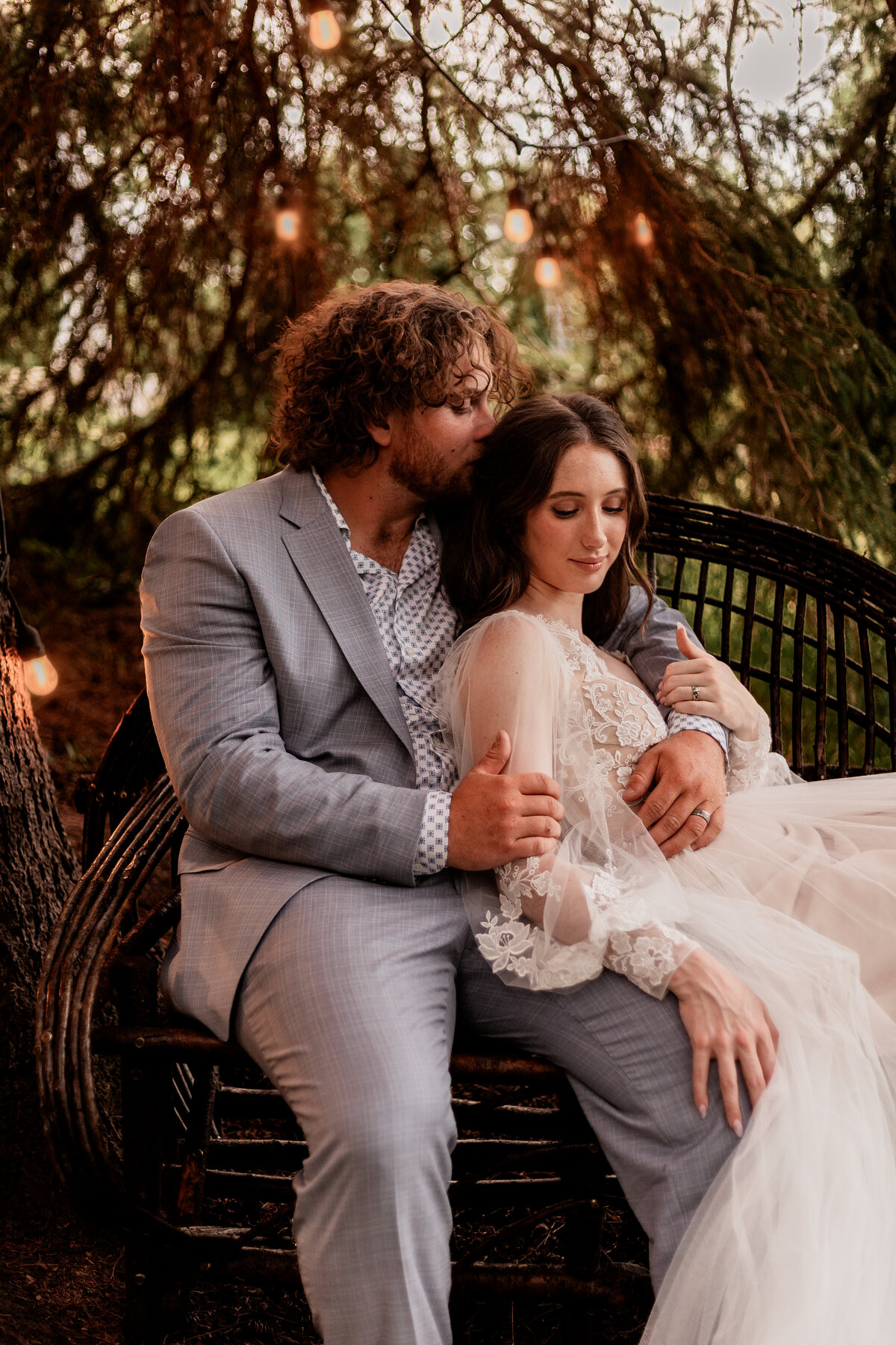 bride-and-groom-cuddling