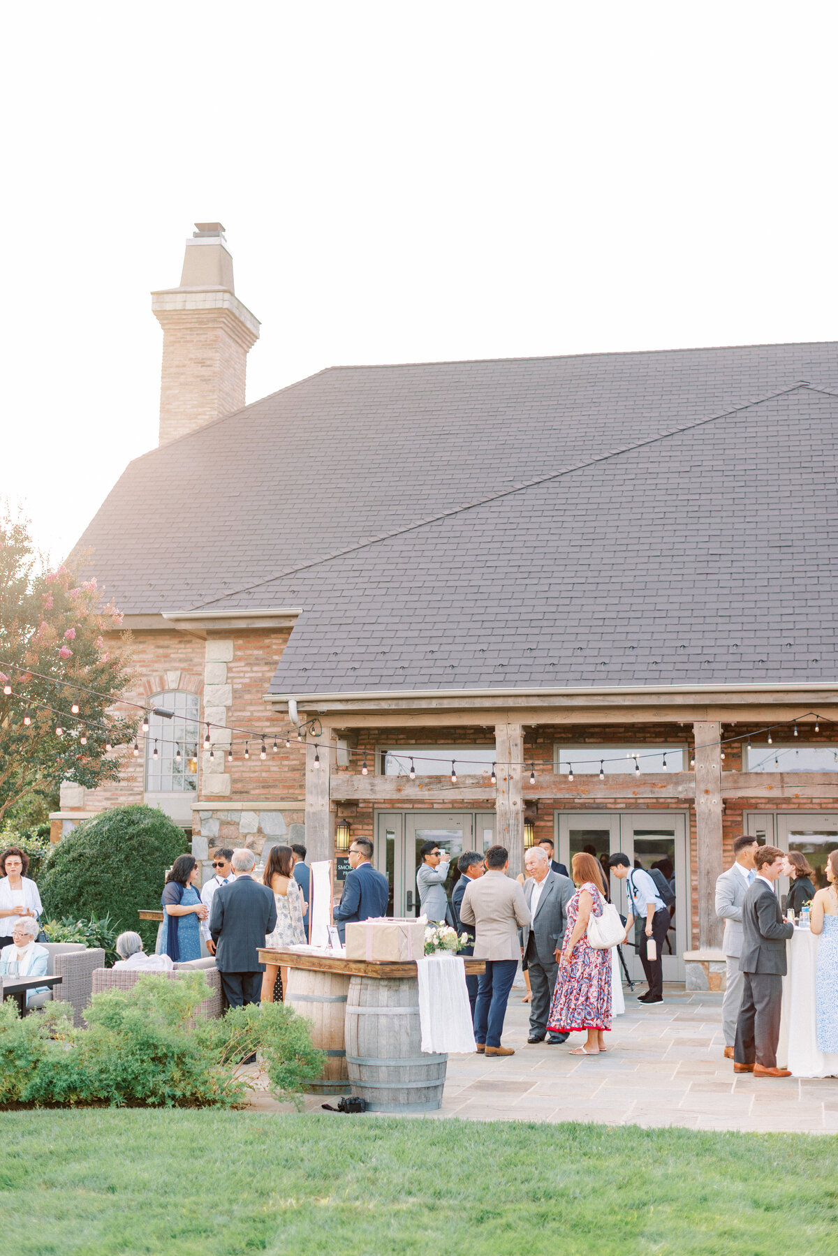 Leslie&Ricardo_EarlyMountainVineyardWedding_SneakPeek-76