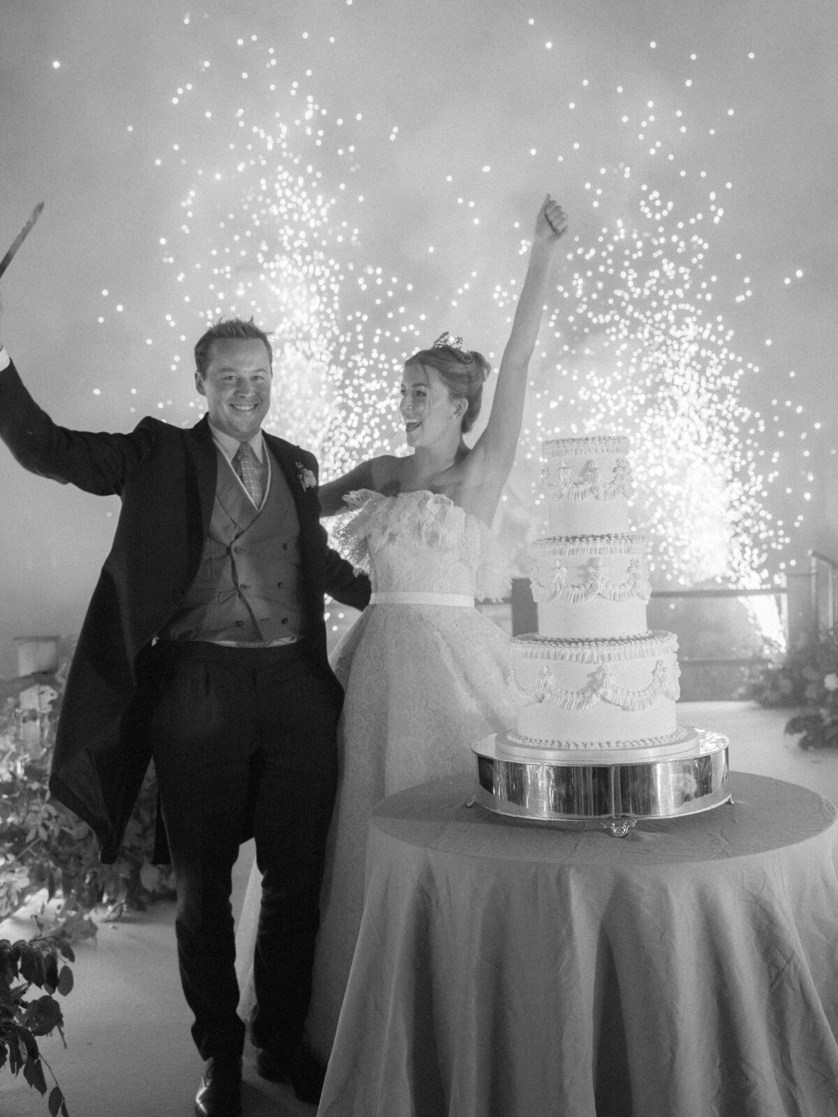anna-luke-wedding-Holly Clark Photography-1348