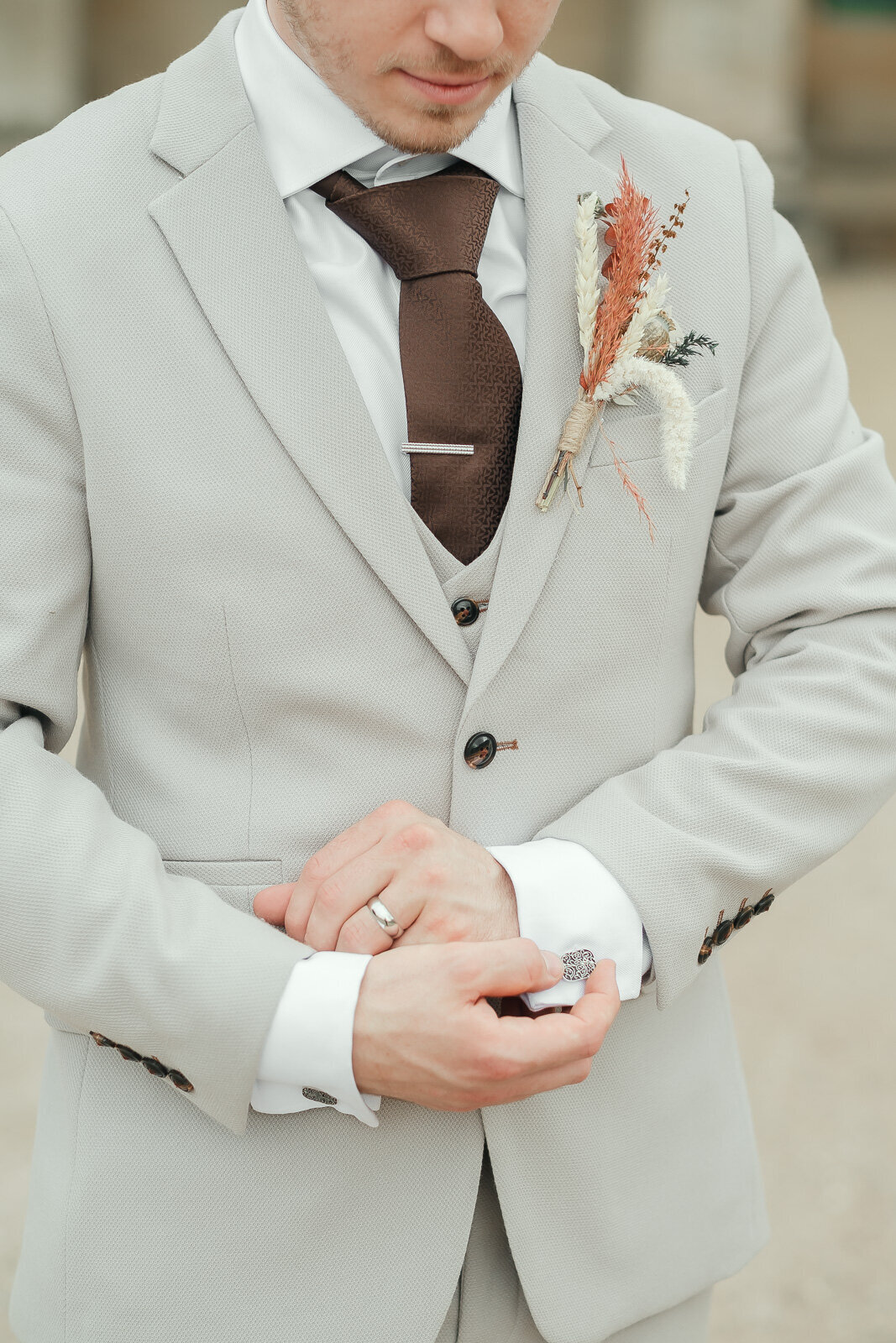 Romantic Nottingham Wedding at Newstead Abbey - Timeless Love in a Historic Setting-148