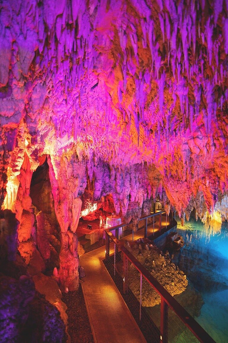 Revolve-Bermuda-Crystal-Cave-Party-Dasfete-3