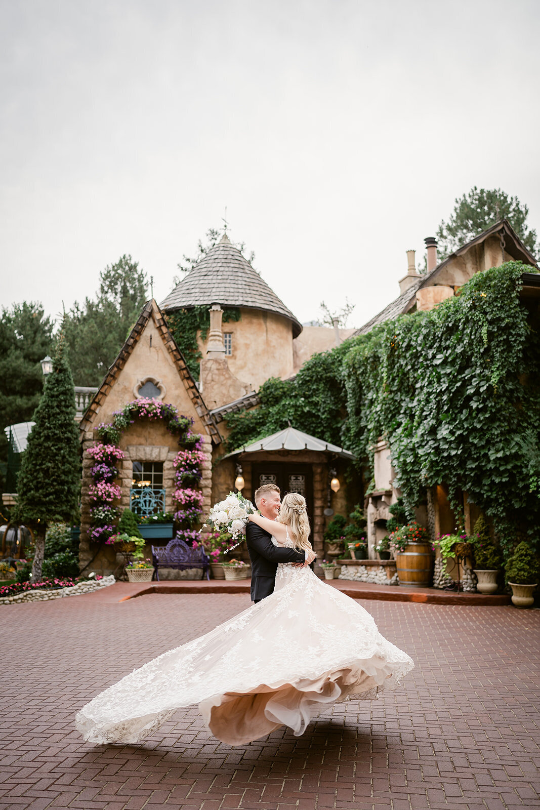 la-caille-summer-utah-mountain-wedding-pepper-nix-2112-2493