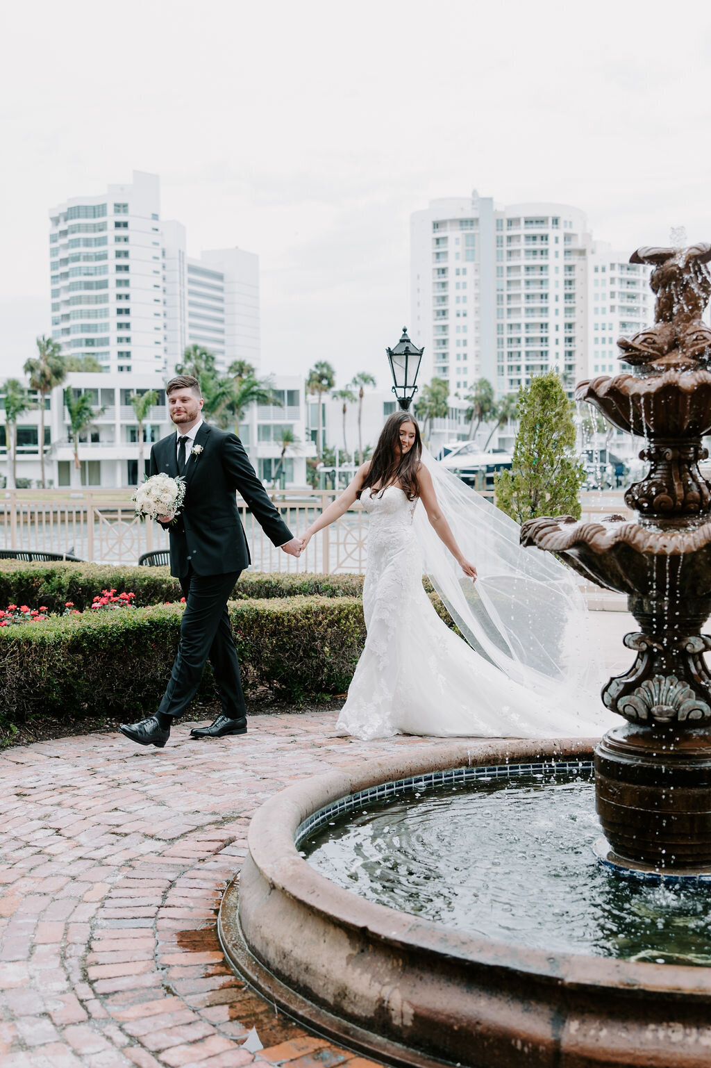 Lauren+NoahWeddingDay|FirstLook-42