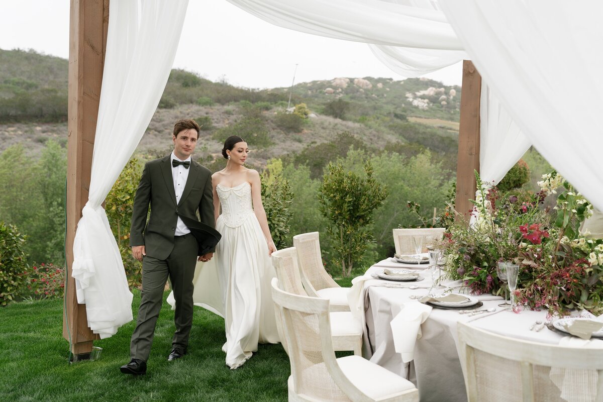 Jeune-Perche-Faye-Fern-Creative-MVFPortraits-Reception-24
