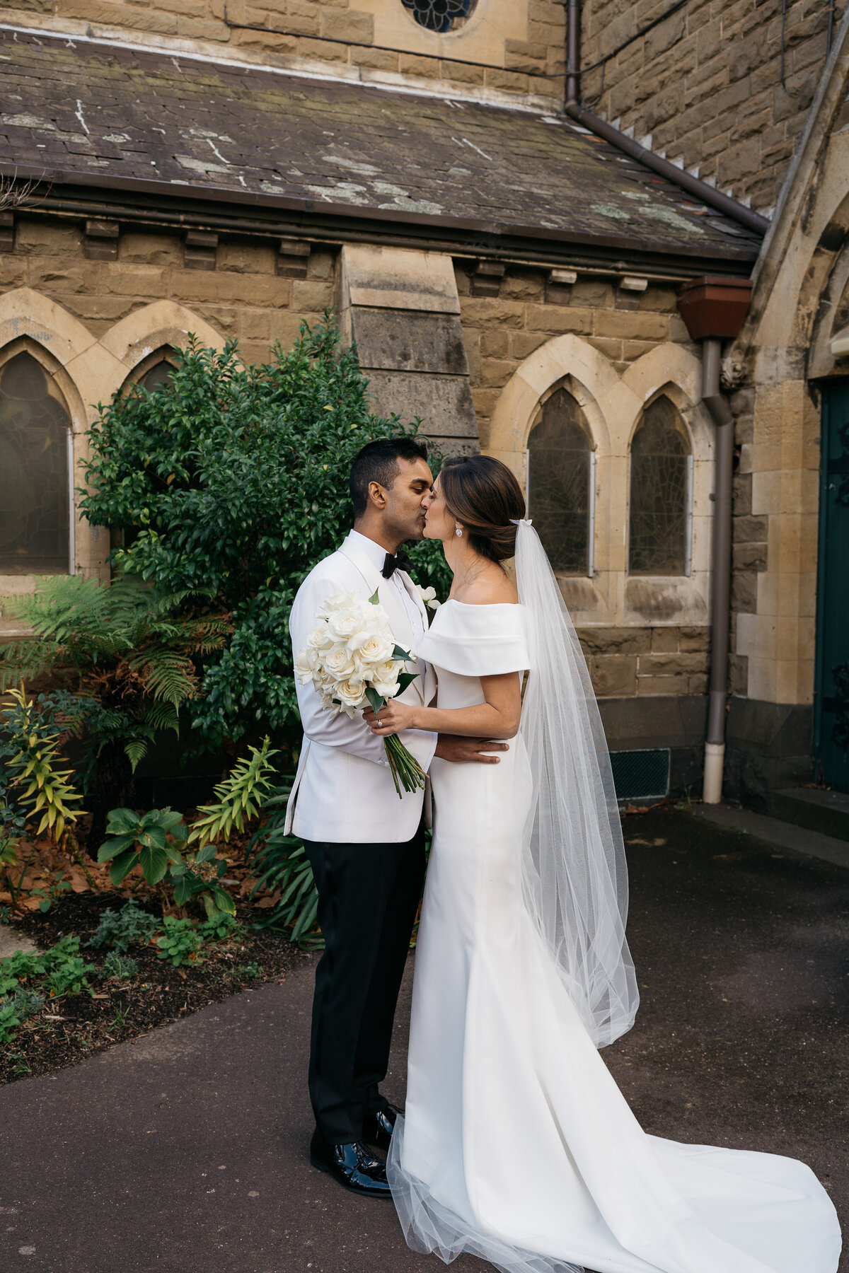 Courtney Laura Photography_ The Carousel Albert Park_ Melbourne City Wedding Photographer_ Viji and Lana-501