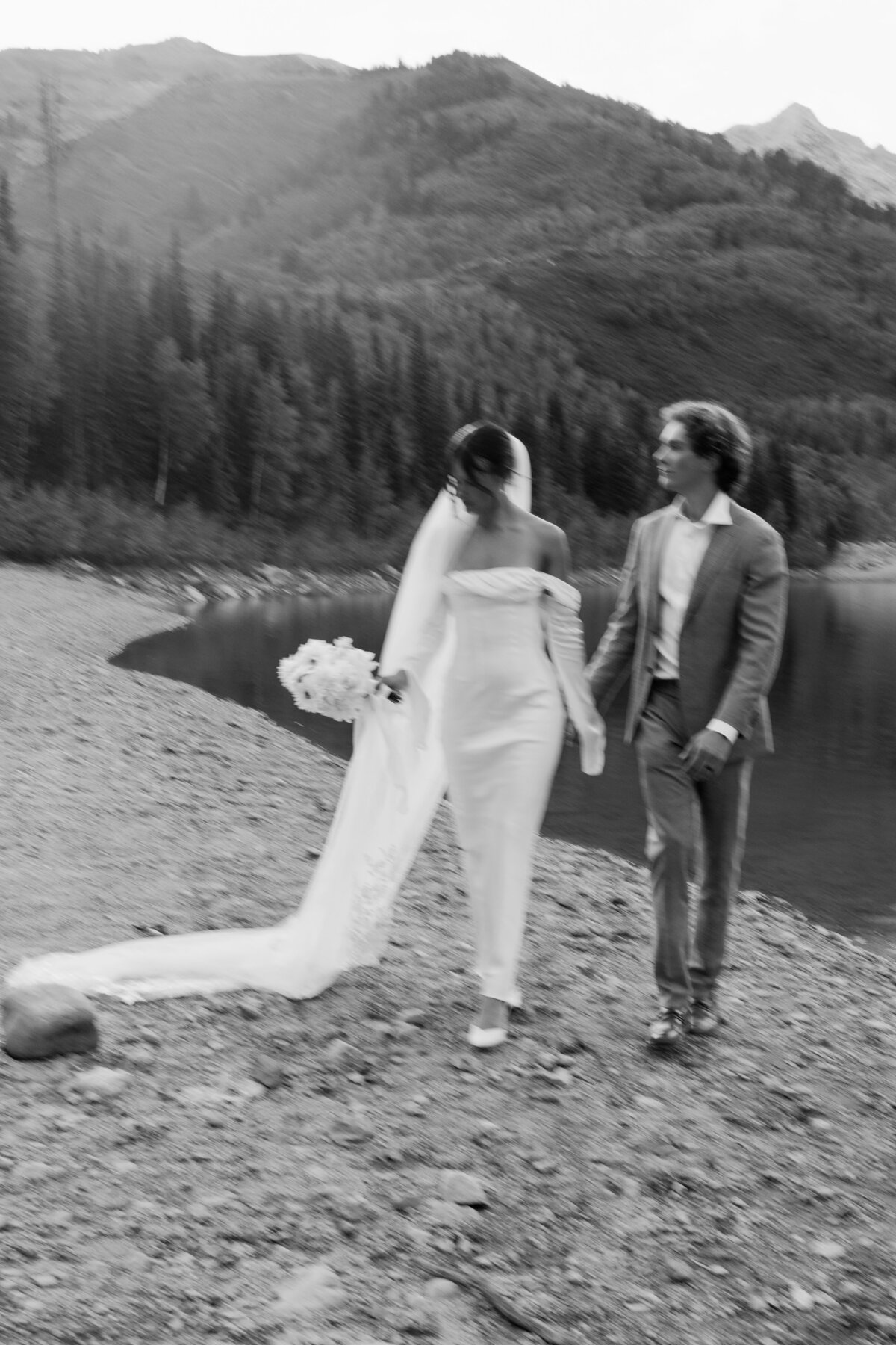 Glacier-National-Park-Elopement-53