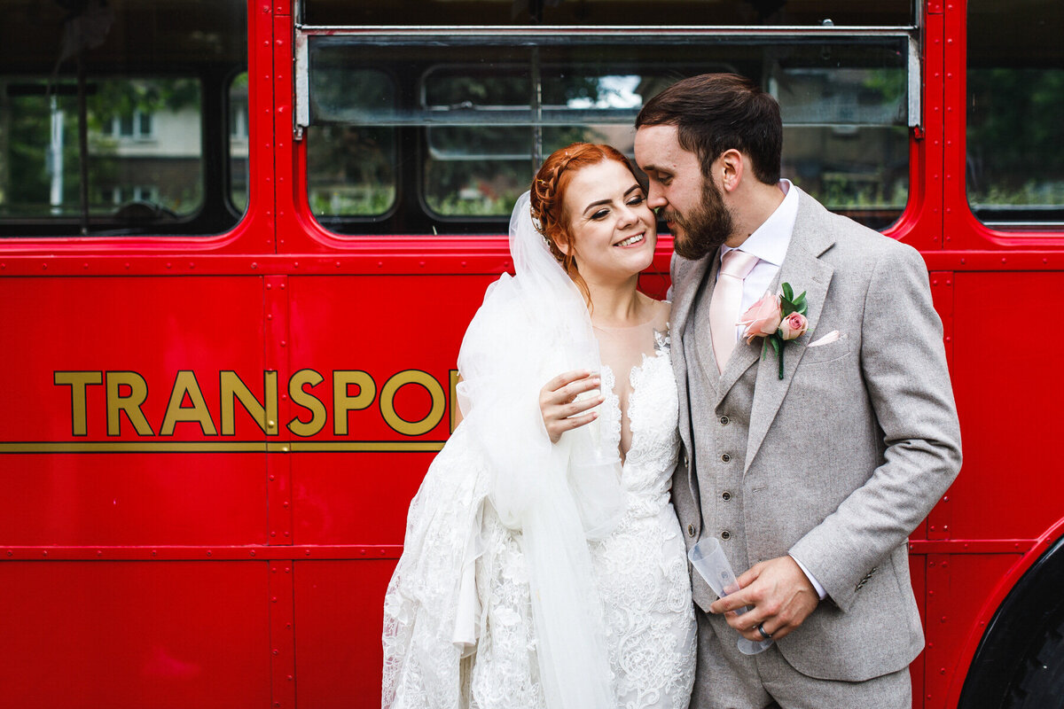 Natural Wedding Photographer Kent_CL elliharry - The lorship pub-london wedding-125-1
