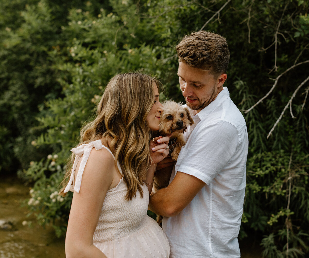 Austin-Lifestyle-Photographer-SherrattMaternityStory-48