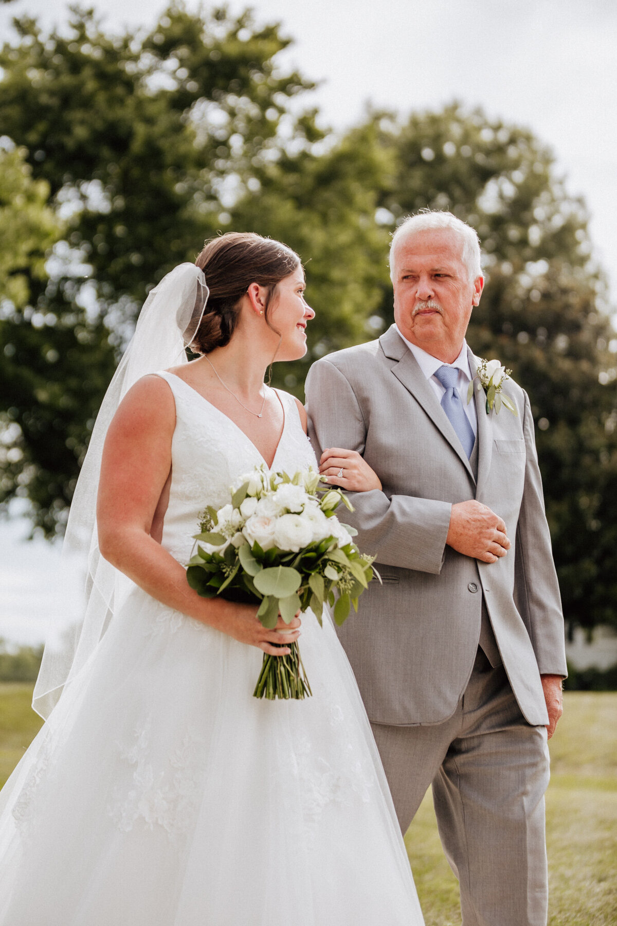 New Kent Virginia Winery Wedding-15