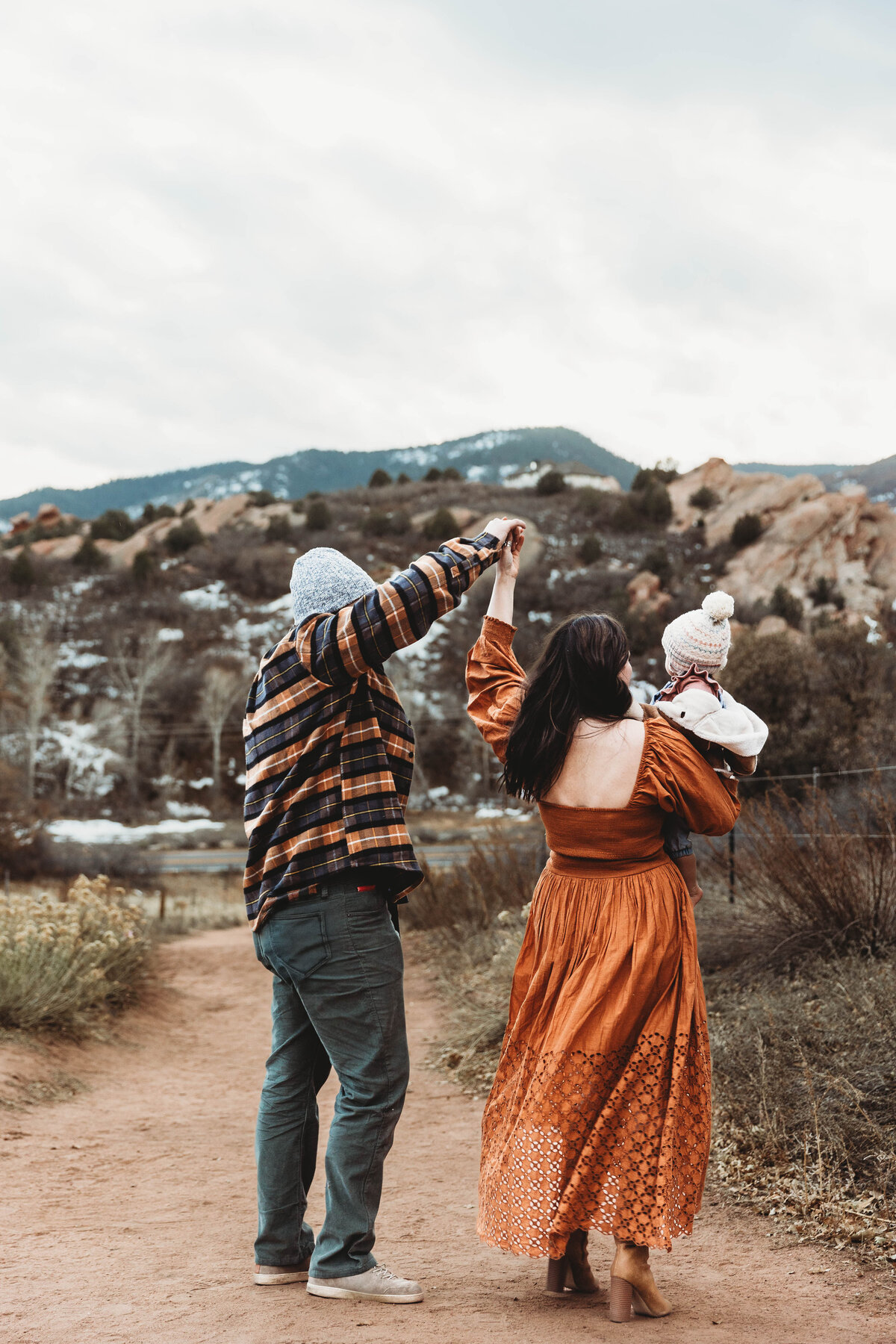 CactusandPinesPhotography_CastleRockColoradoFamilyPhotographer_ButschekAdventureFamilySession-116