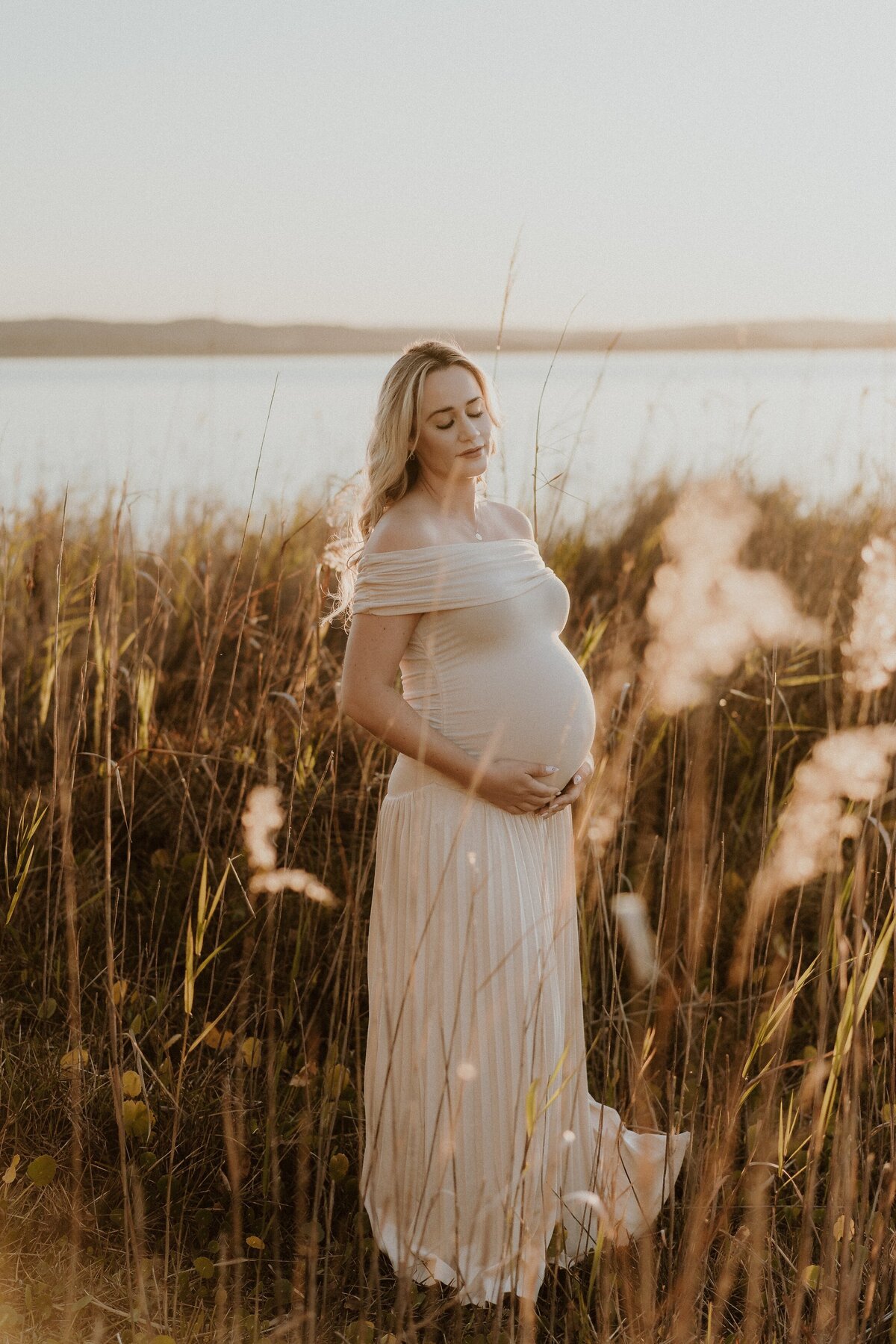 willow-and-rose-central-coast-maternity-photographer_4