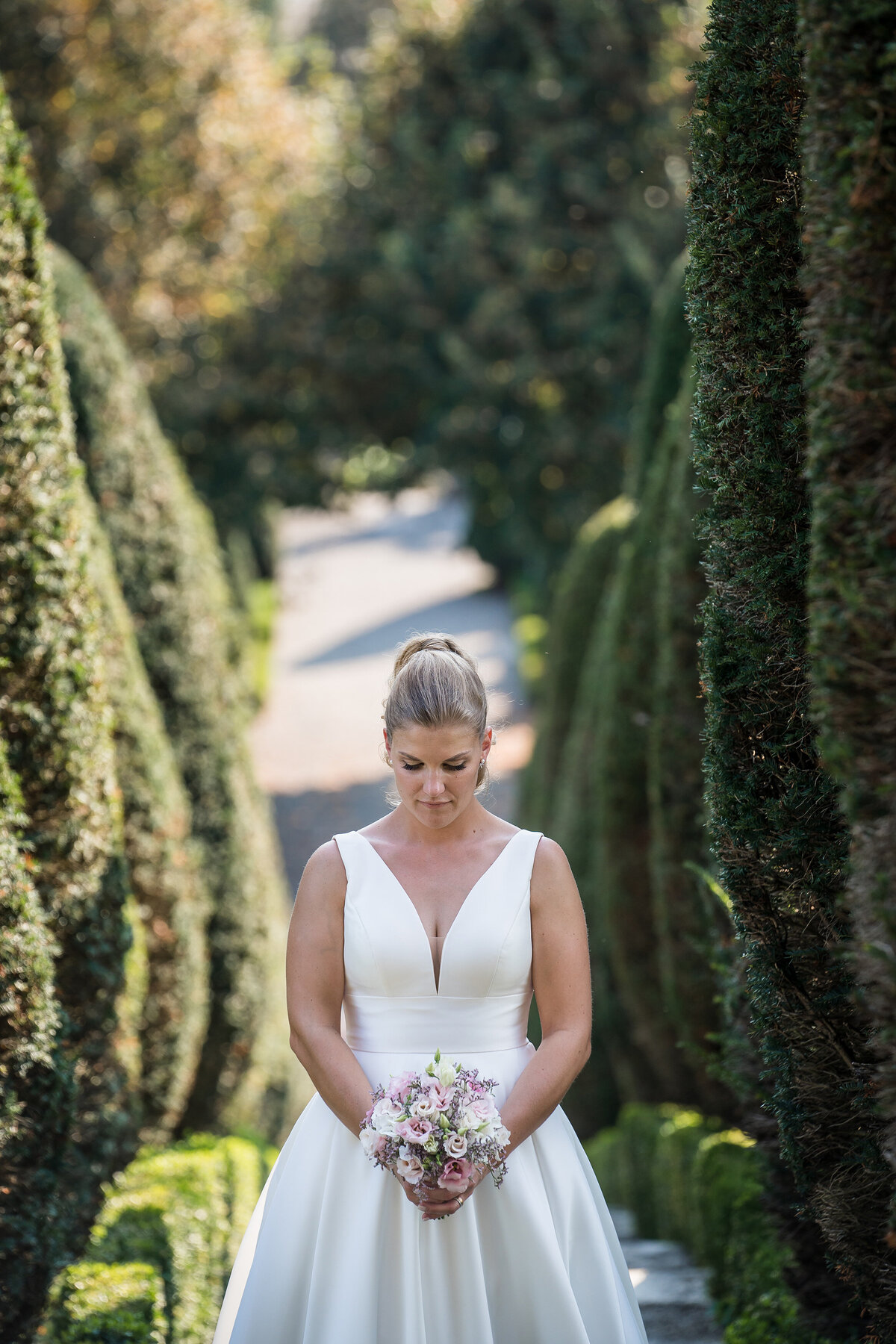 Schloss-Wildegg-Hochzeitsfotograf-Wedding-Photographer-Braut-Bride-Musto-Studios