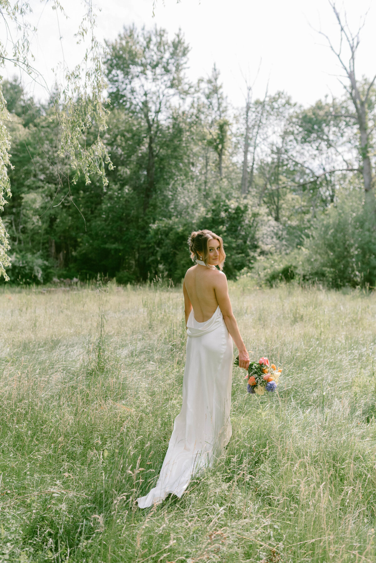 Faye-Fern-Creative-ArdentAndElm-Meaghanne-Tatiana-Hudson-Valley-Same-Sex-Wedding-First-Look-16